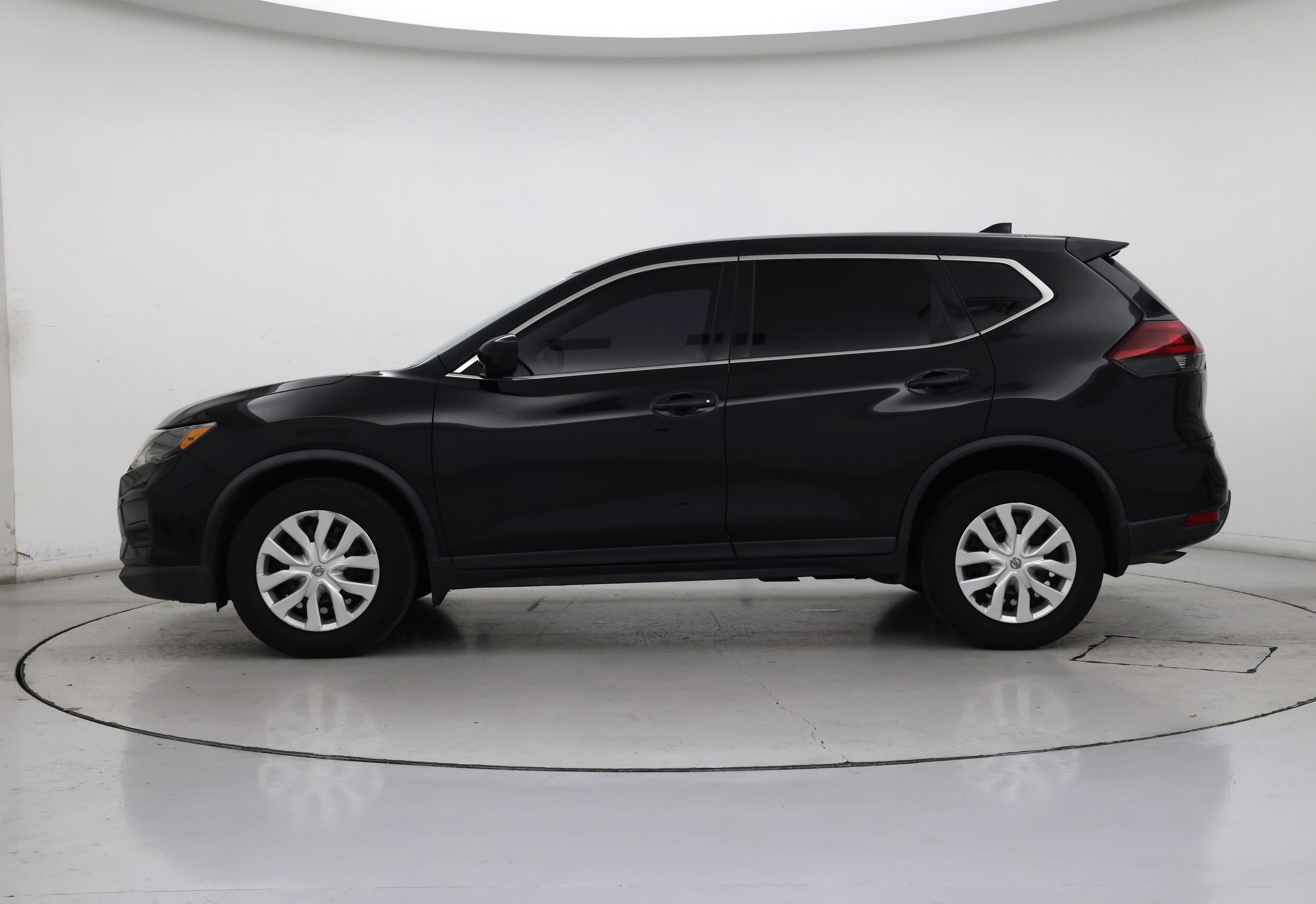 Thumbnail: 2019 Nissan Rogue - 3