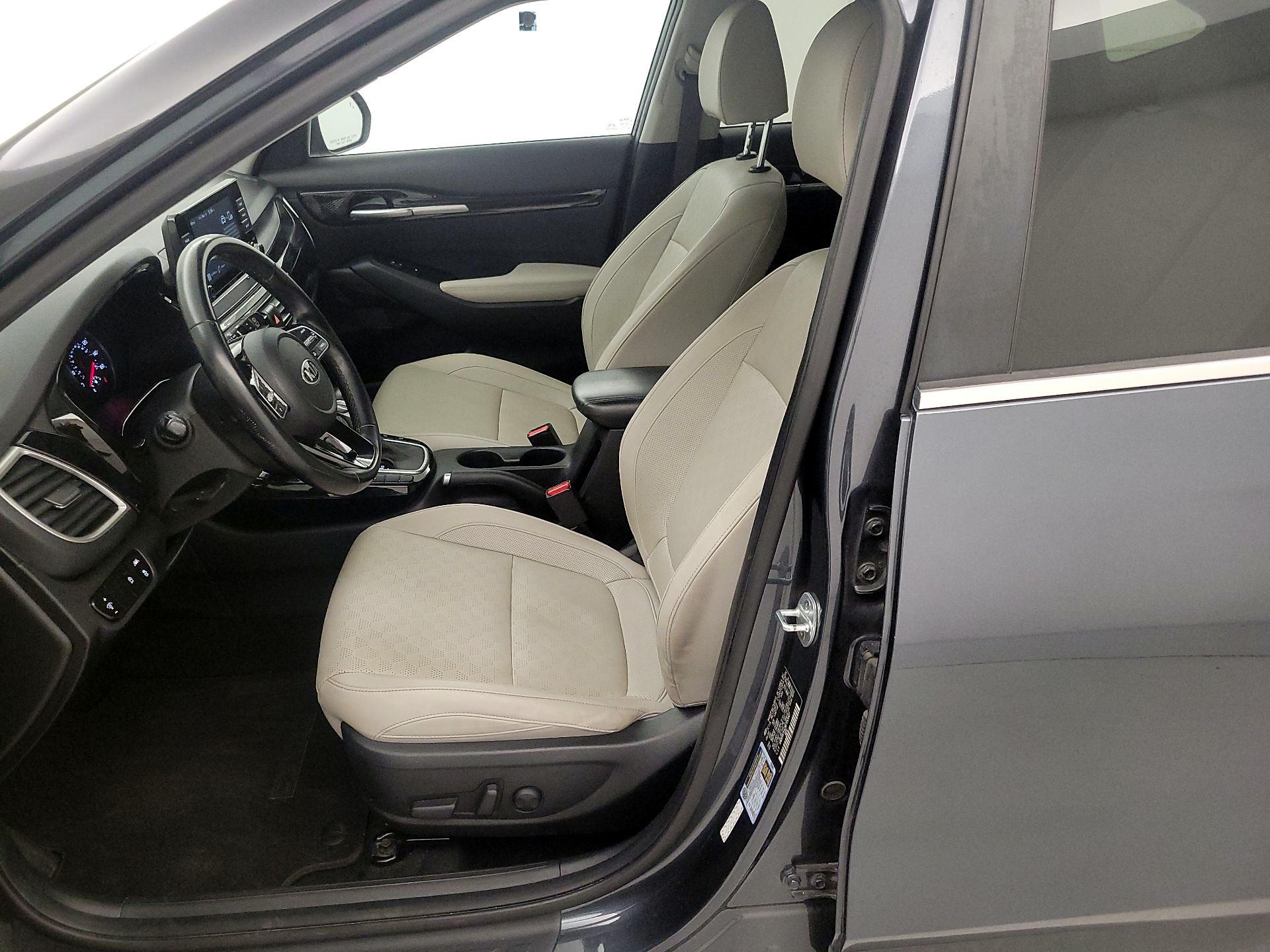 Thumbnail: 2021 Kia Seltos - 11