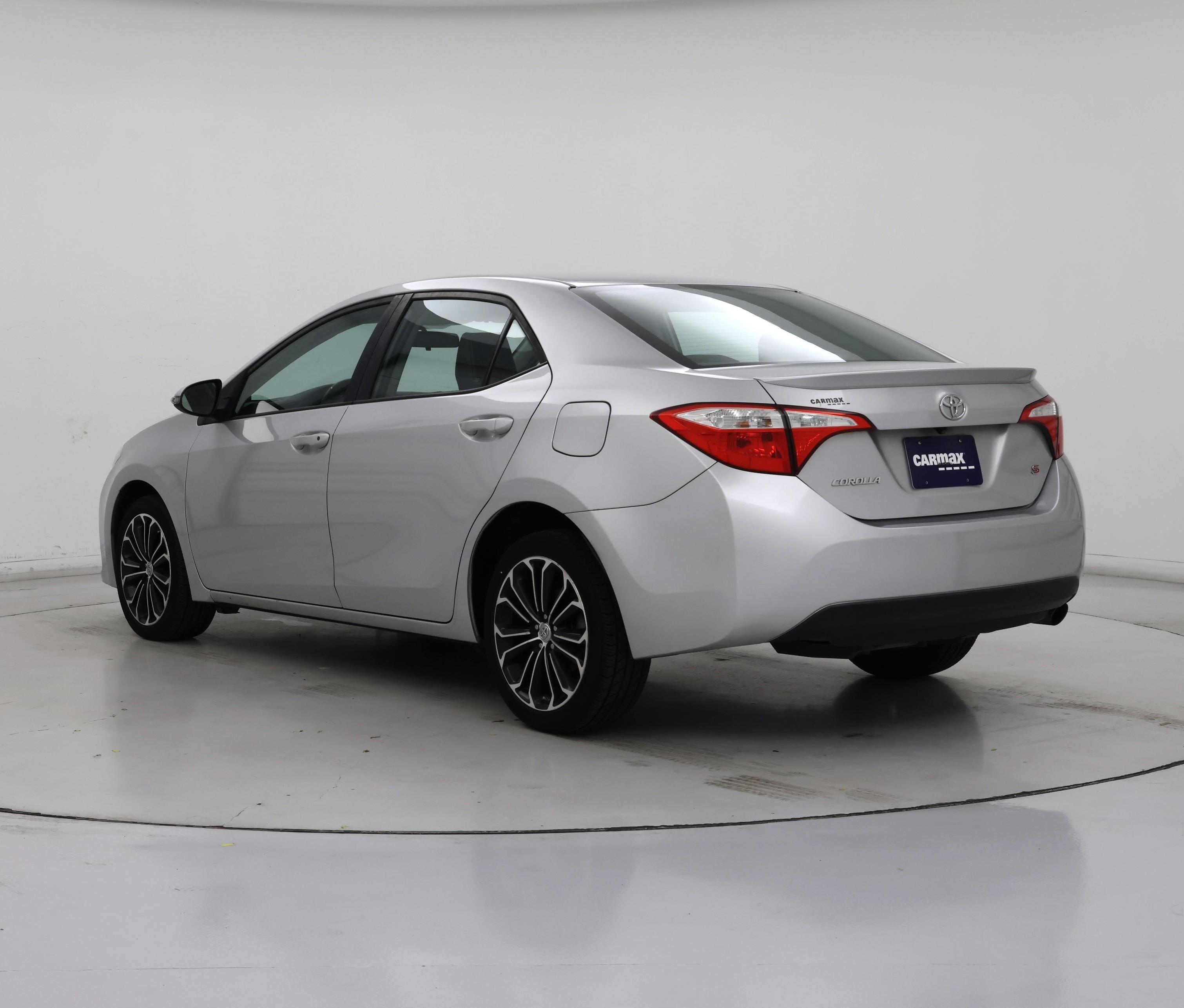 Thumbnail: 2016 Toyota Corolla - 2