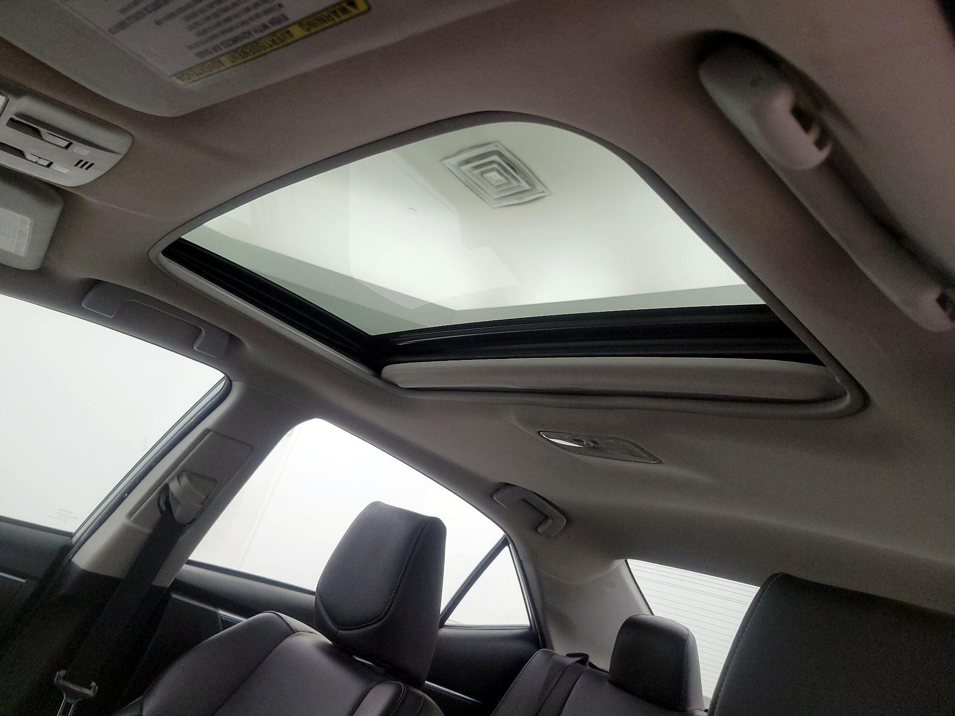 Thumbnail: 2016 Toyota Corolla - 19