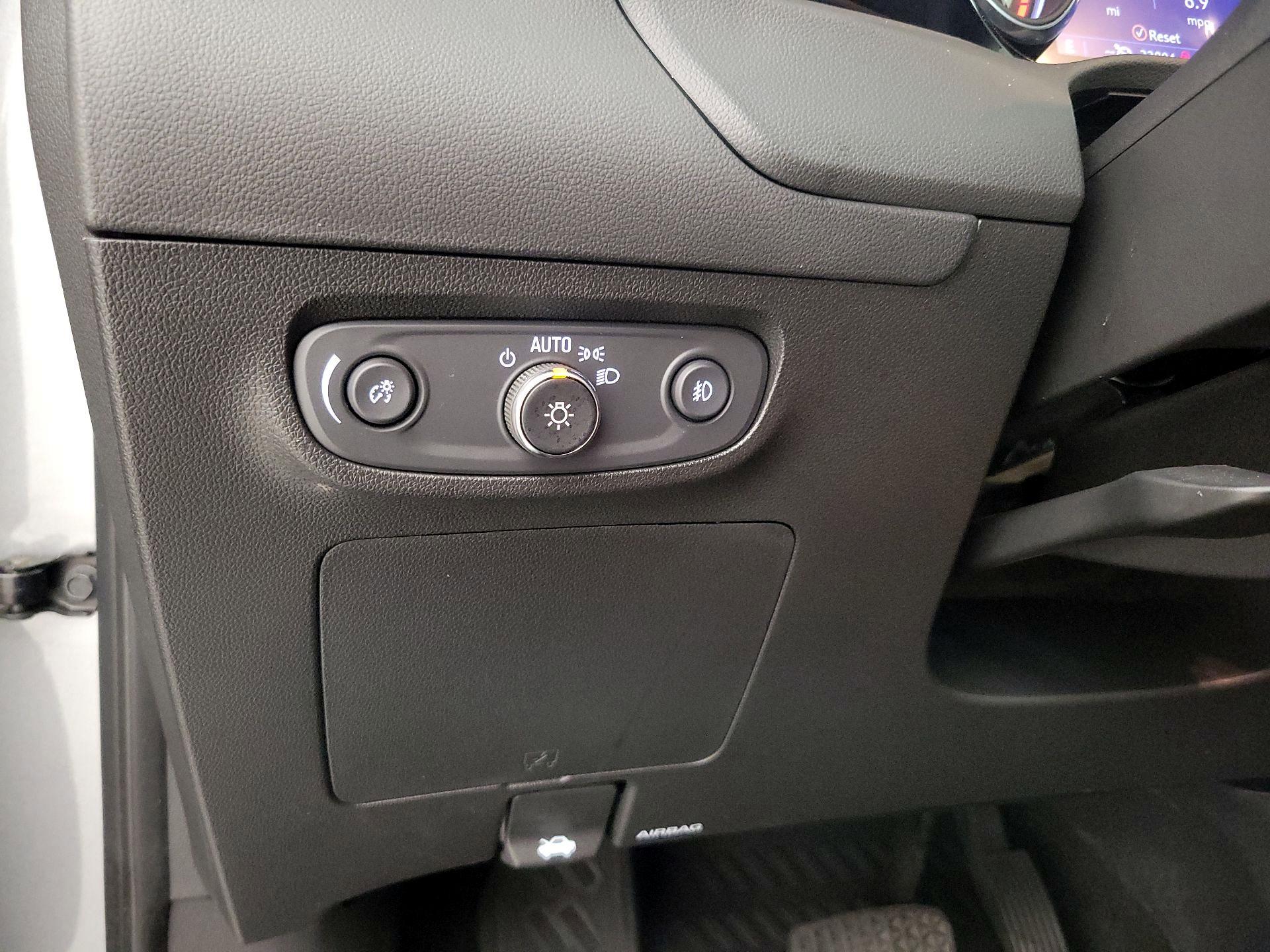 Thumbnail: 2023 Buick Encore GX - 13