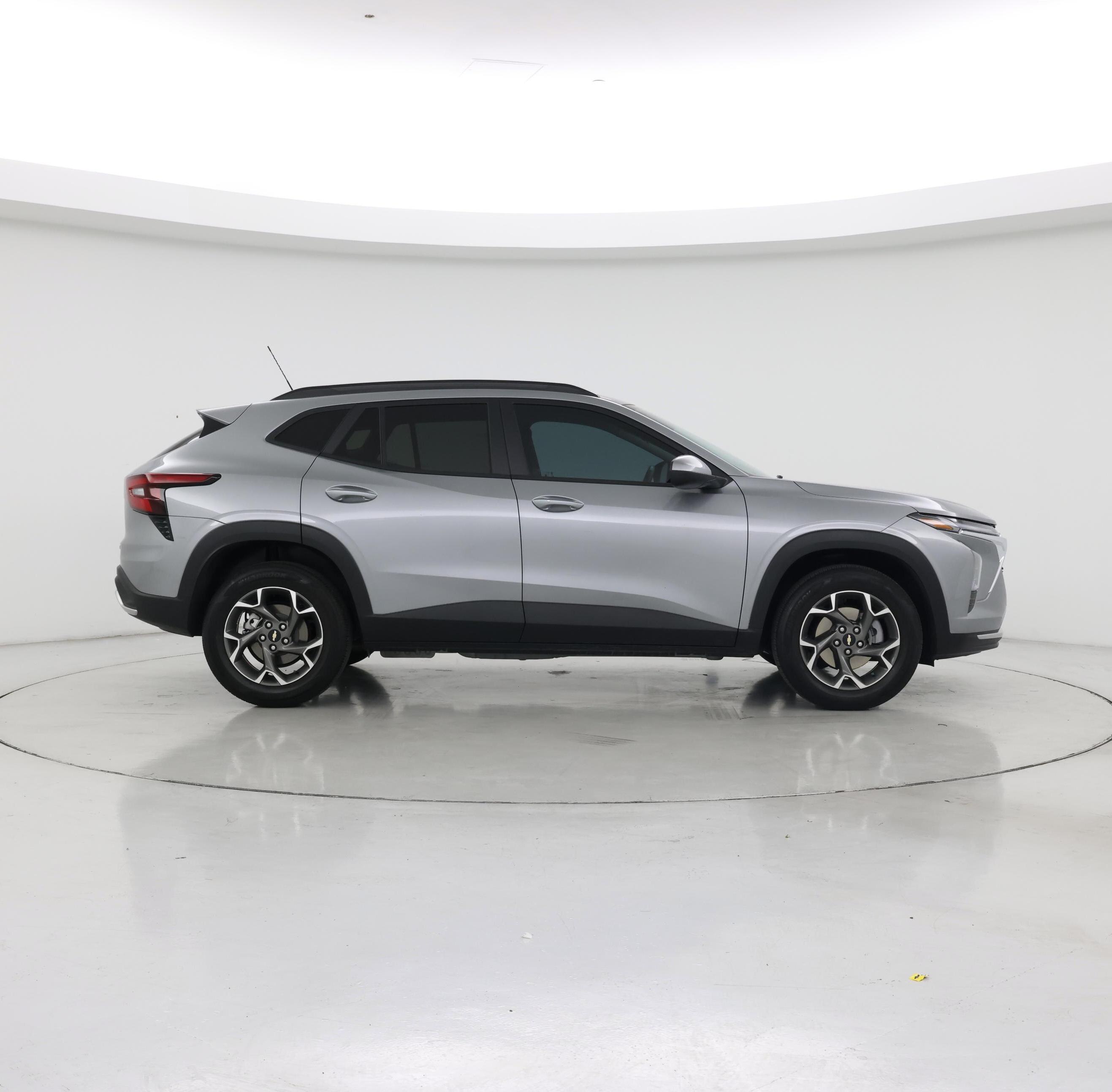 Thumbnail: 2025 Chevrolet Trax - 7