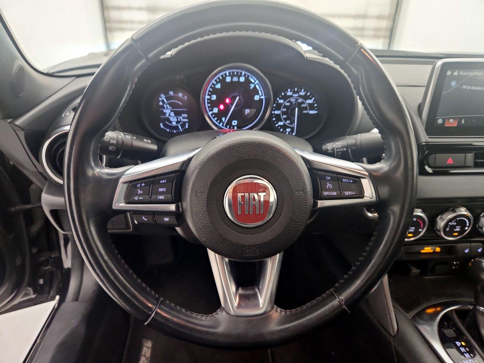 Thumbnail: 2017 Fiat 124 Spider - 10