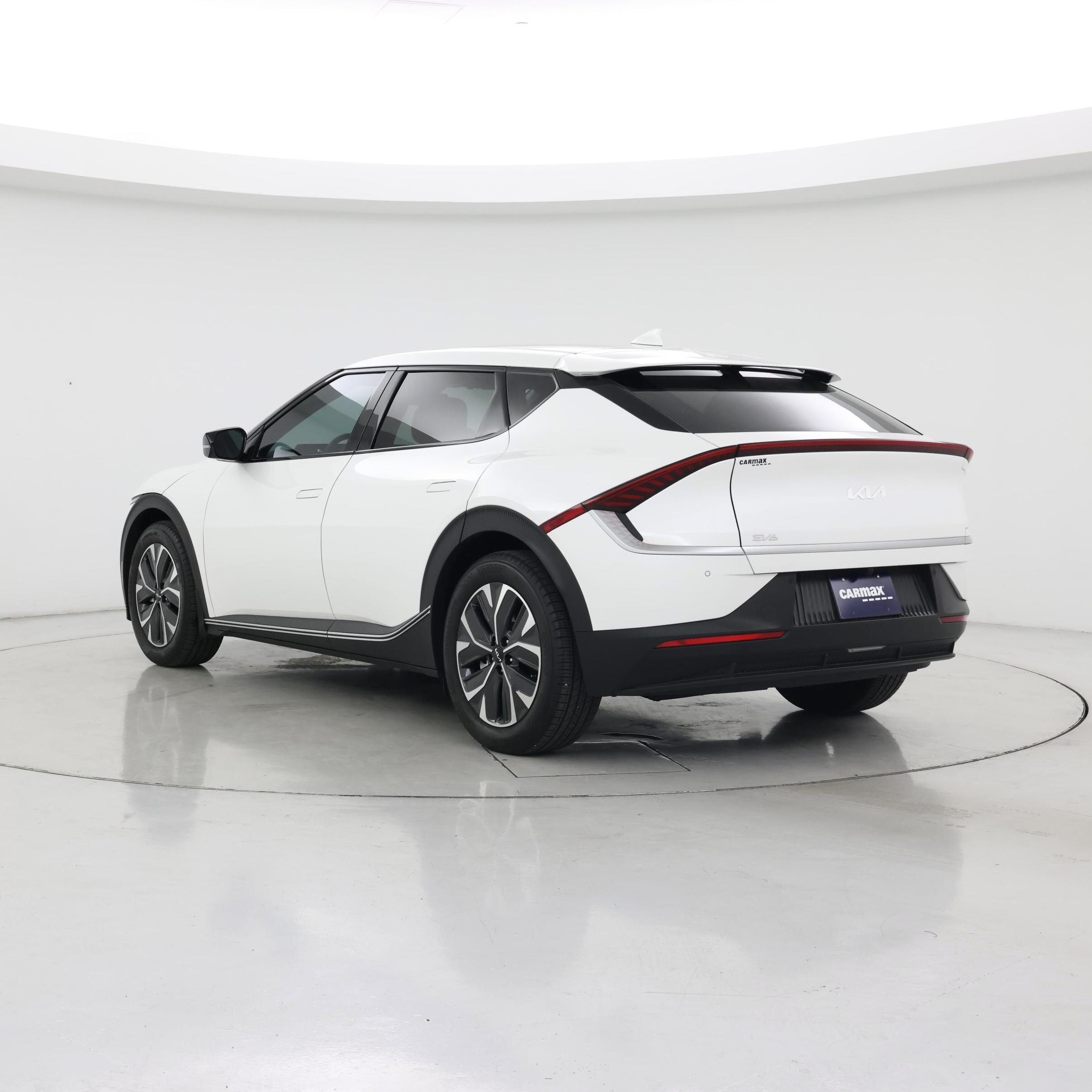 Thumbnail: 2024 Kia EV6 - 2
