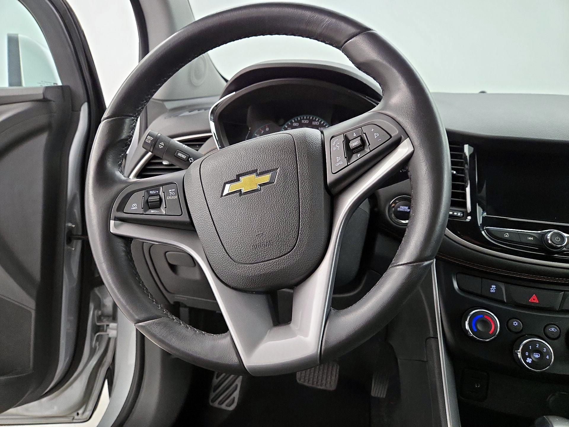 Thumbnail: 2020 Chevrolet Trax - 10