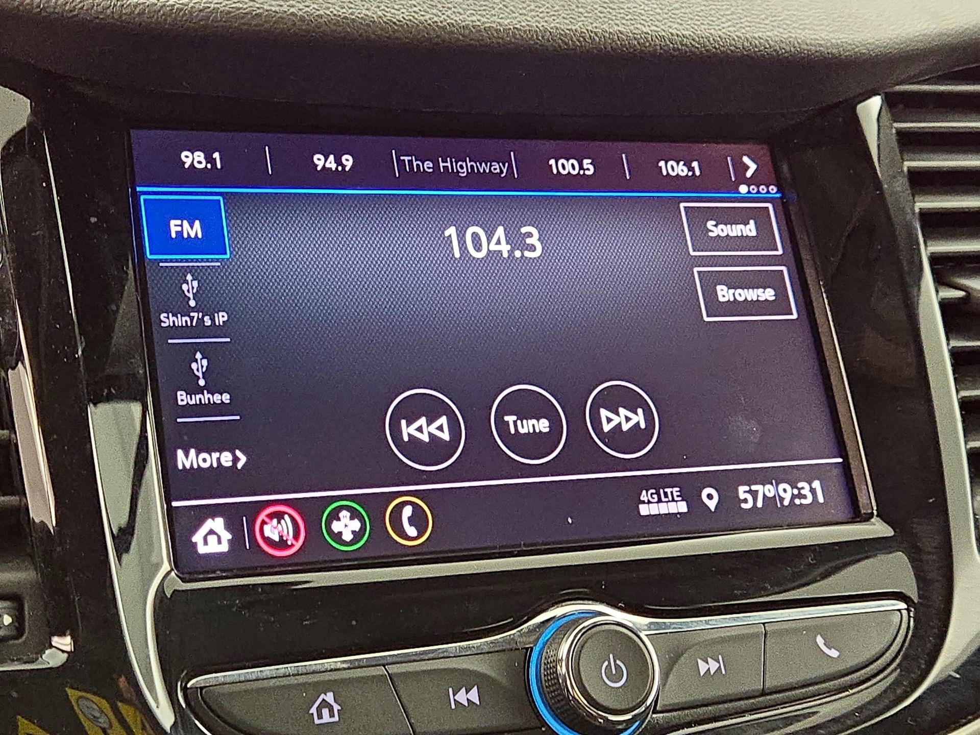 Thumbnail: 2020 Chevrolet Trax - 15