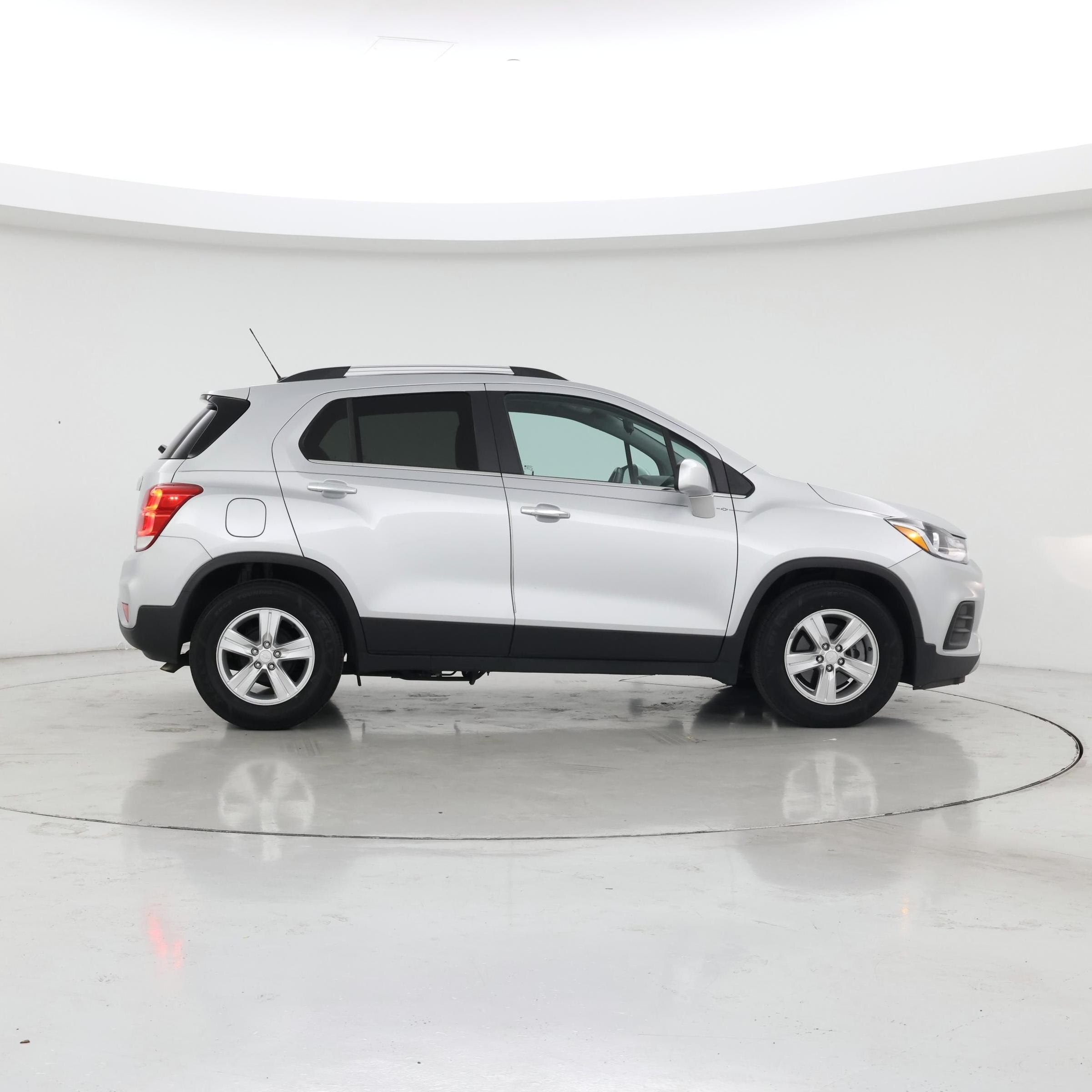 Thumbnail: 2020 Chevrolet Trax - 7