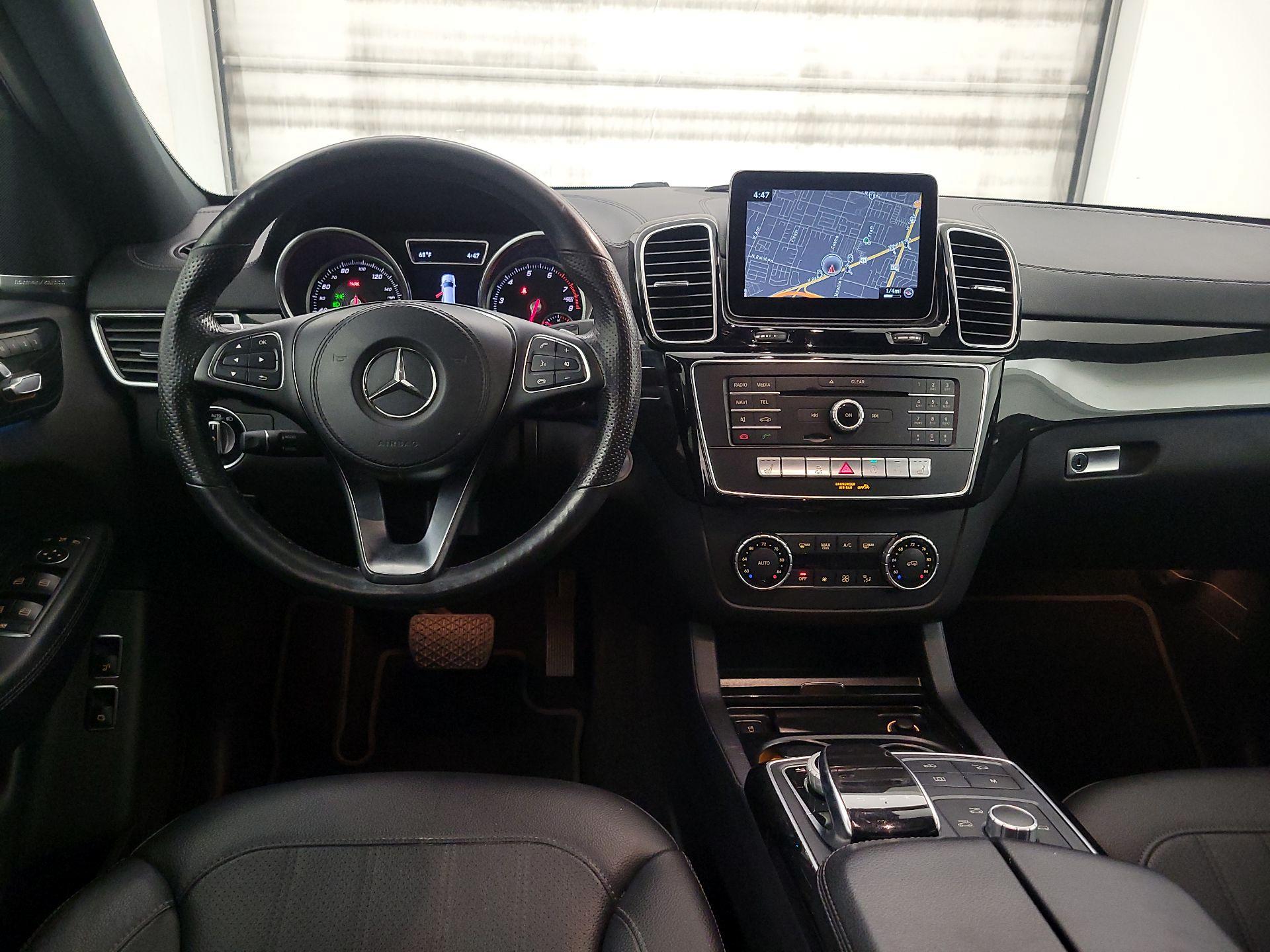 Thumbnail: 2019 Mercedes-Benz GLS - 9