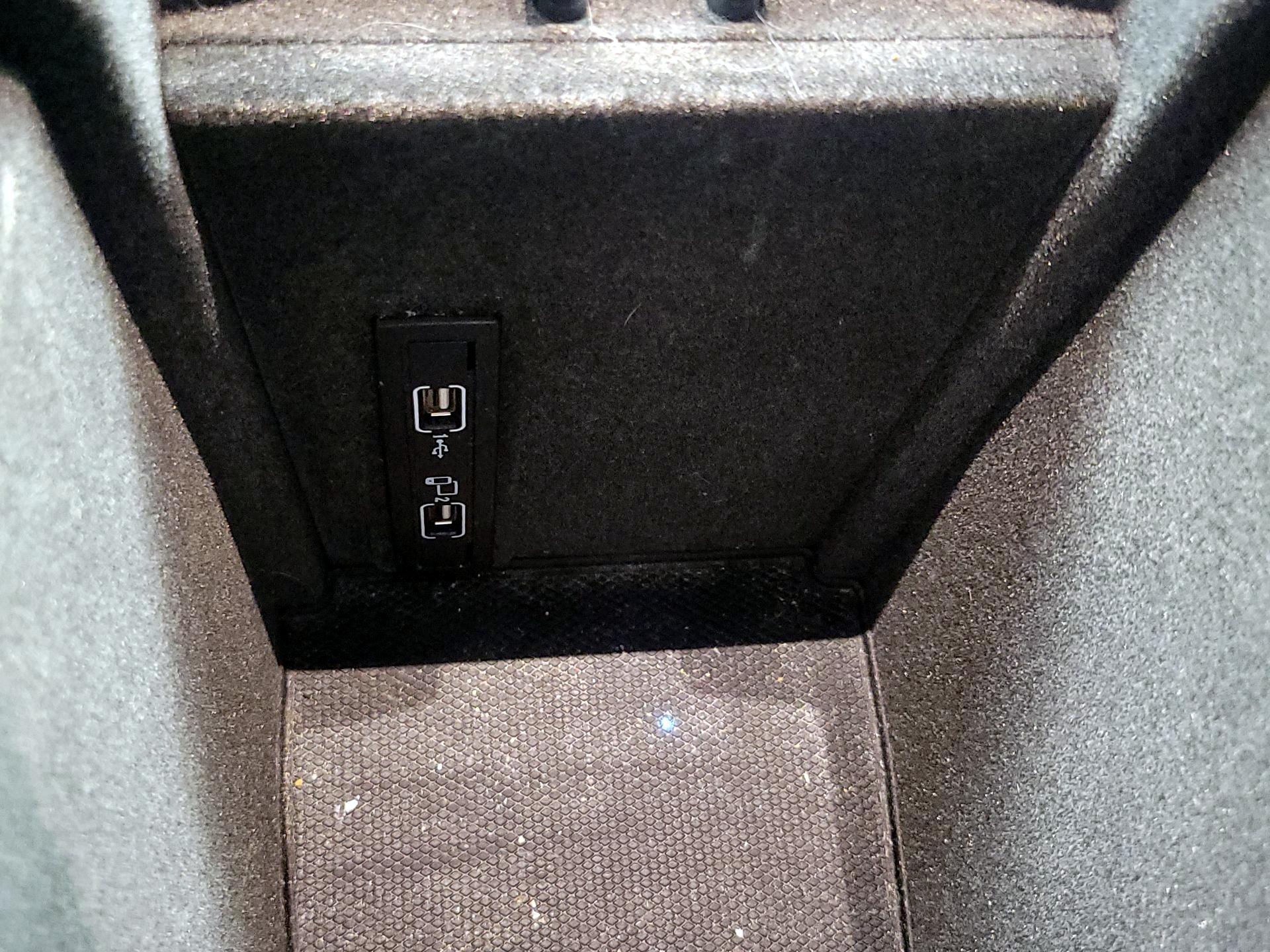 Thumbnail: 2019 Mercedes-Benz GLS - 19