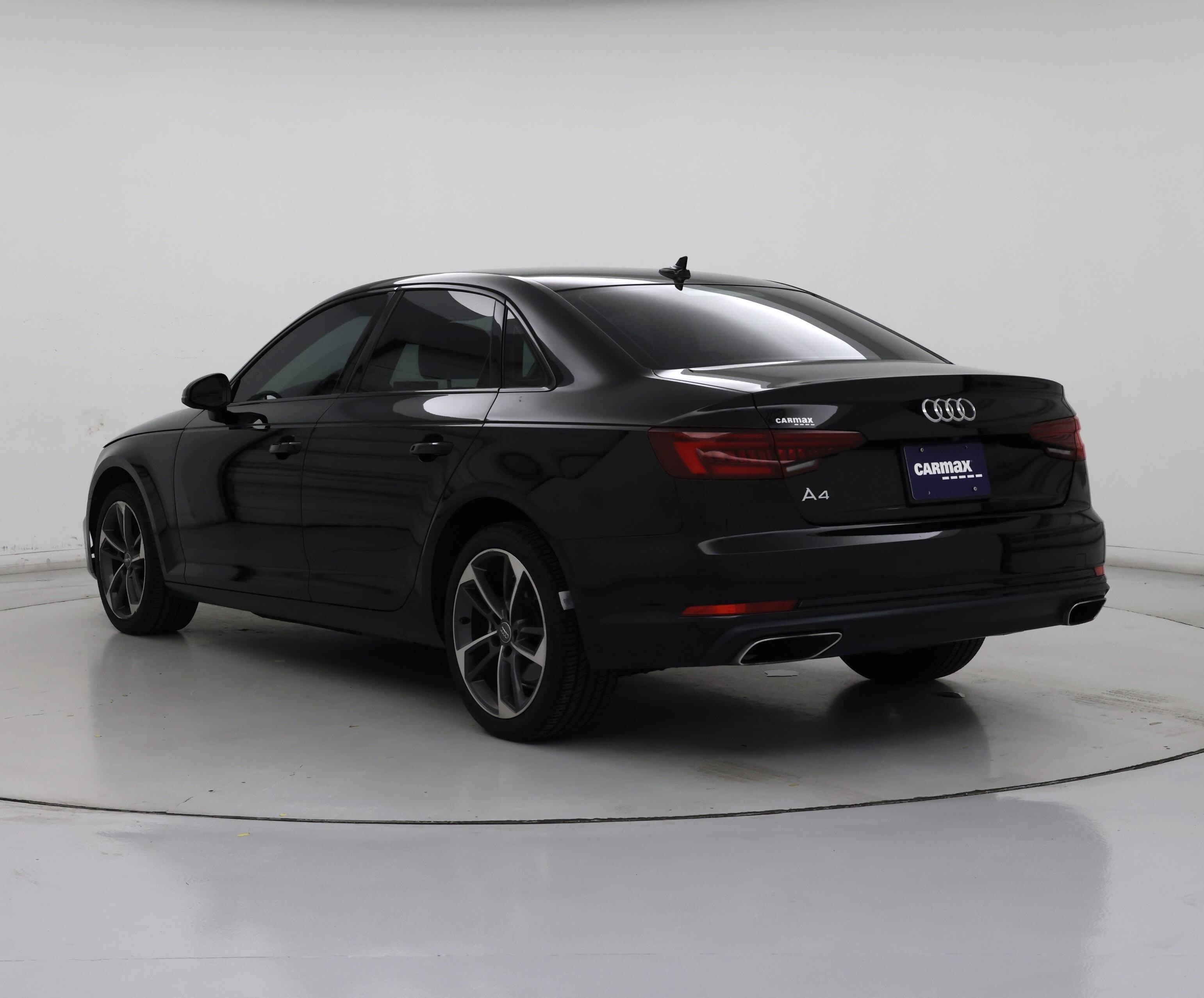 Thumbnail: 2019 Audi A4 - 2