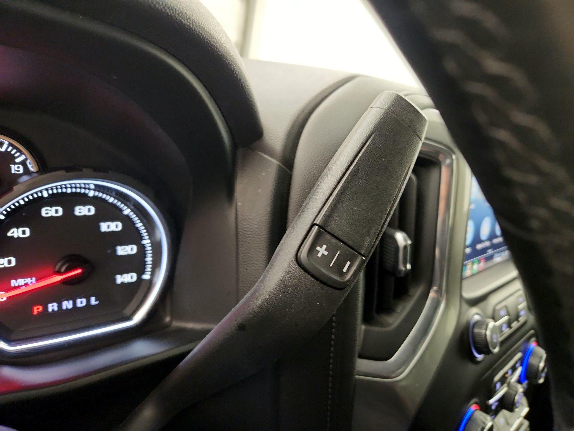 Thumbnail: 2021 Chevrolet Silverado 1500 - 17