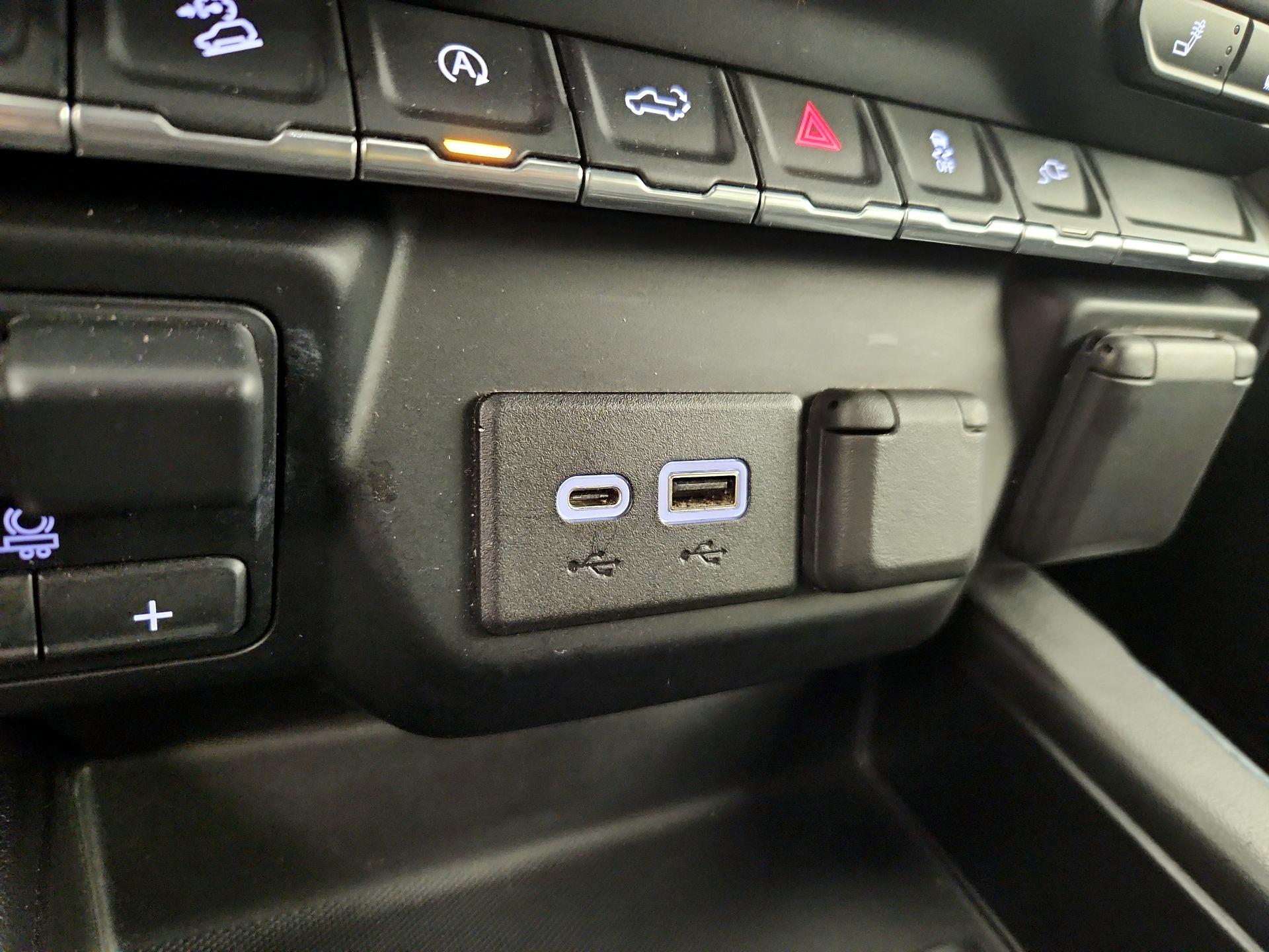 Thumbnail: 2021 Chevrolet Silverado 1500 - 18