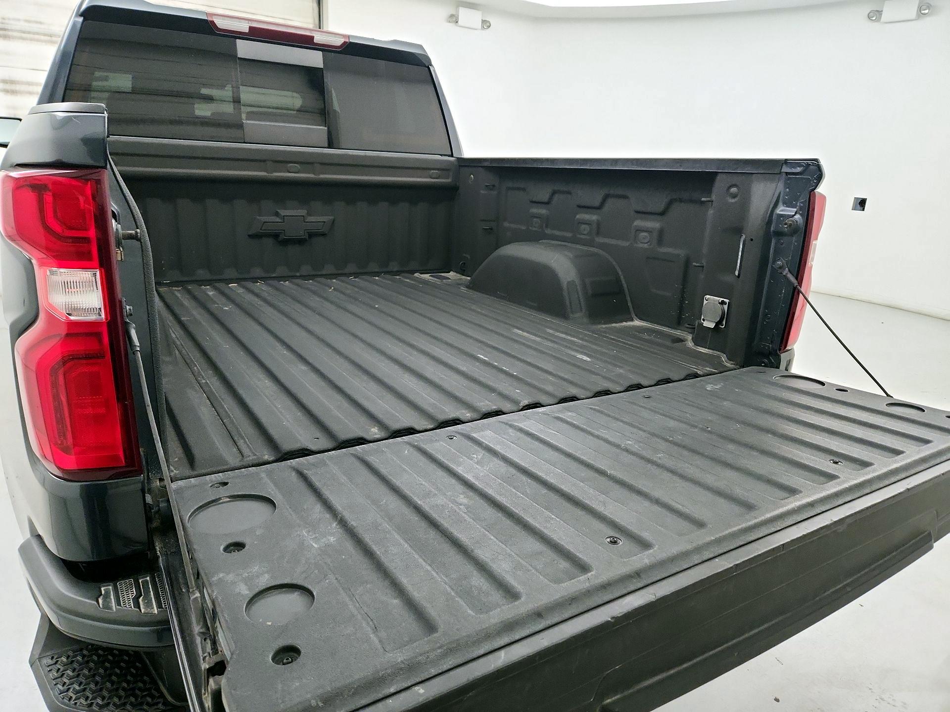 Thumbnail: 2021 Chevrolet Silverado 1500 - 20