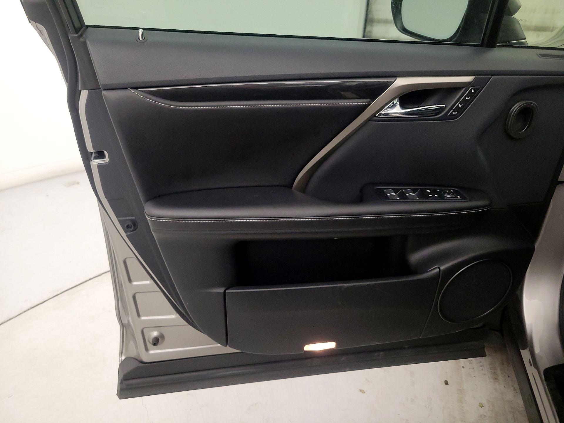 Thumbnail: 2019 Lexus RX - 12