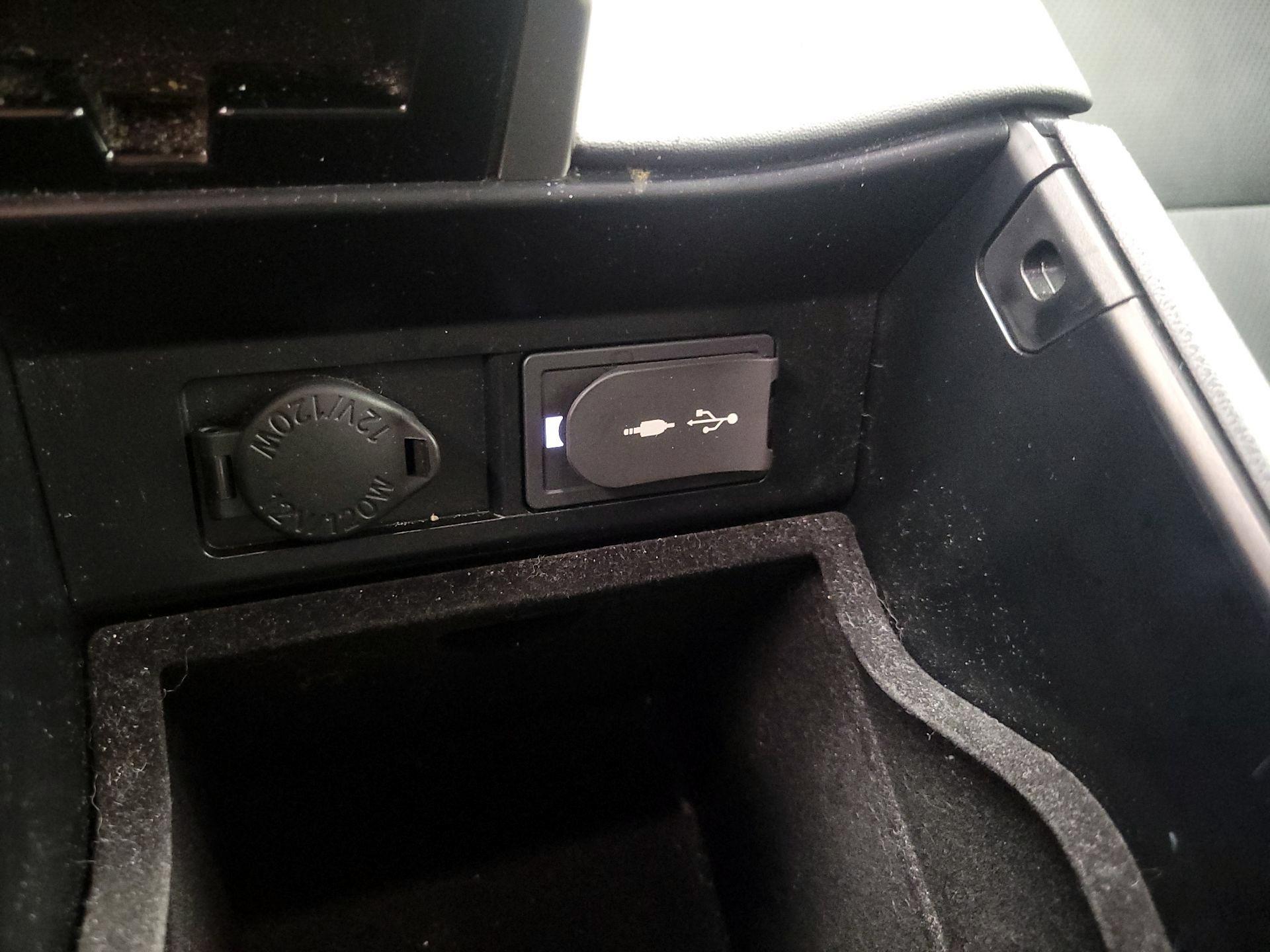 Thumbnail: 2019 Lexus RX - 18