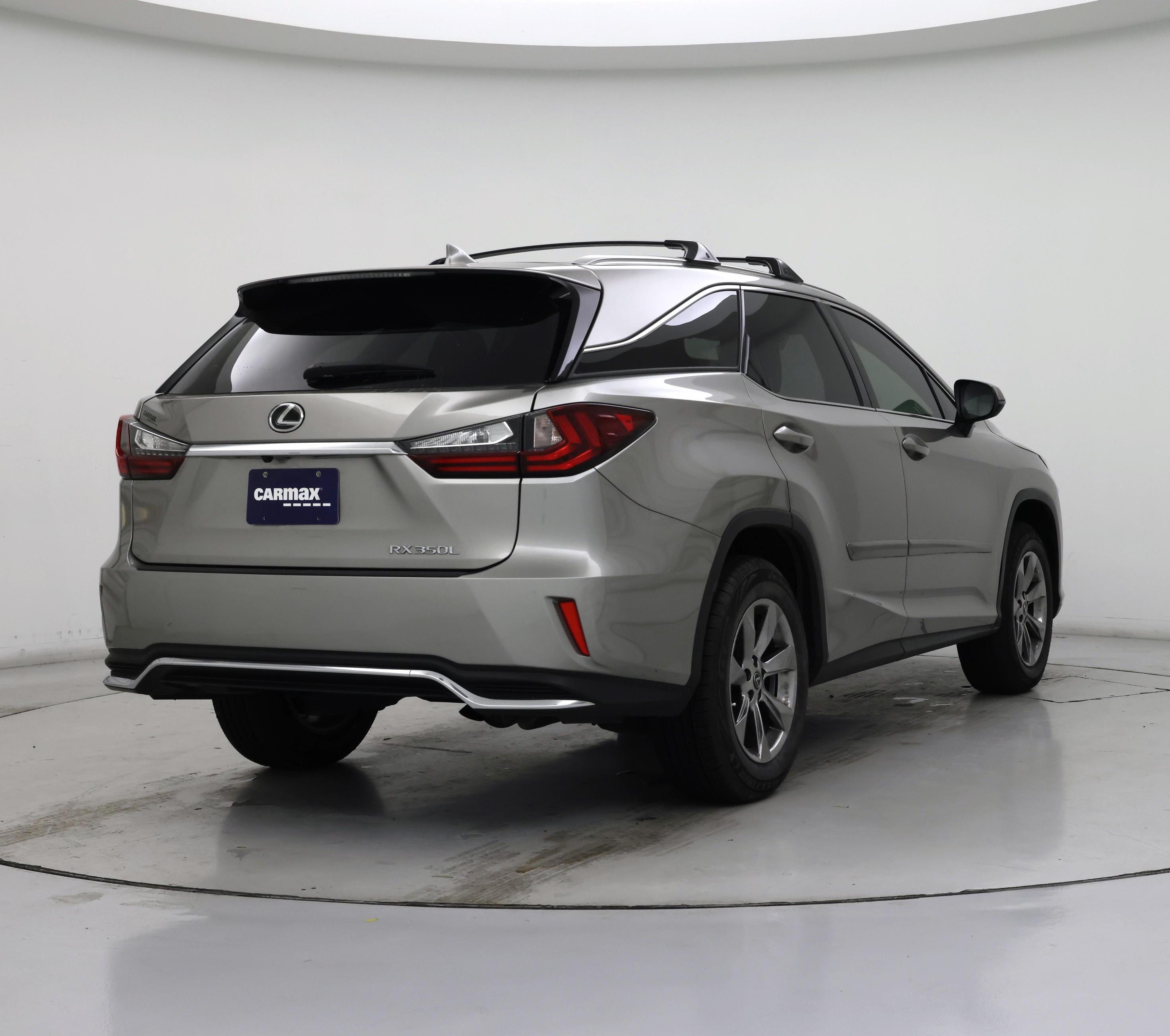 Thumbnail: 2019 Lexus RX - 8