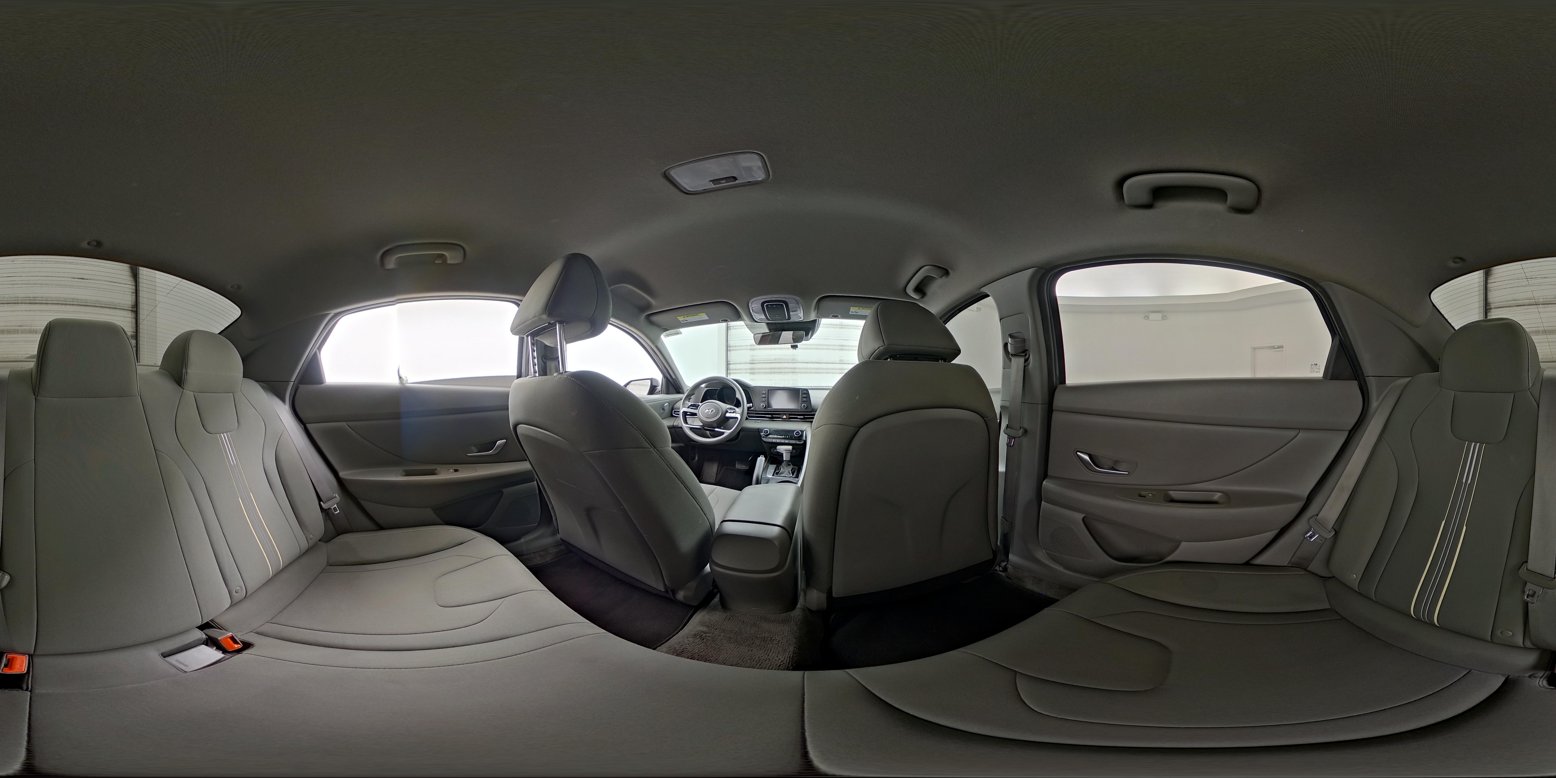 2021 Hyundai Elantra SEL - Photo 25
