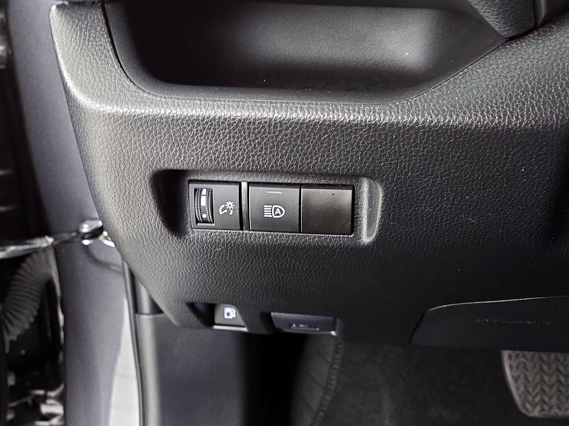 Thumbnail: 2024 Toyota RAV4 - 13