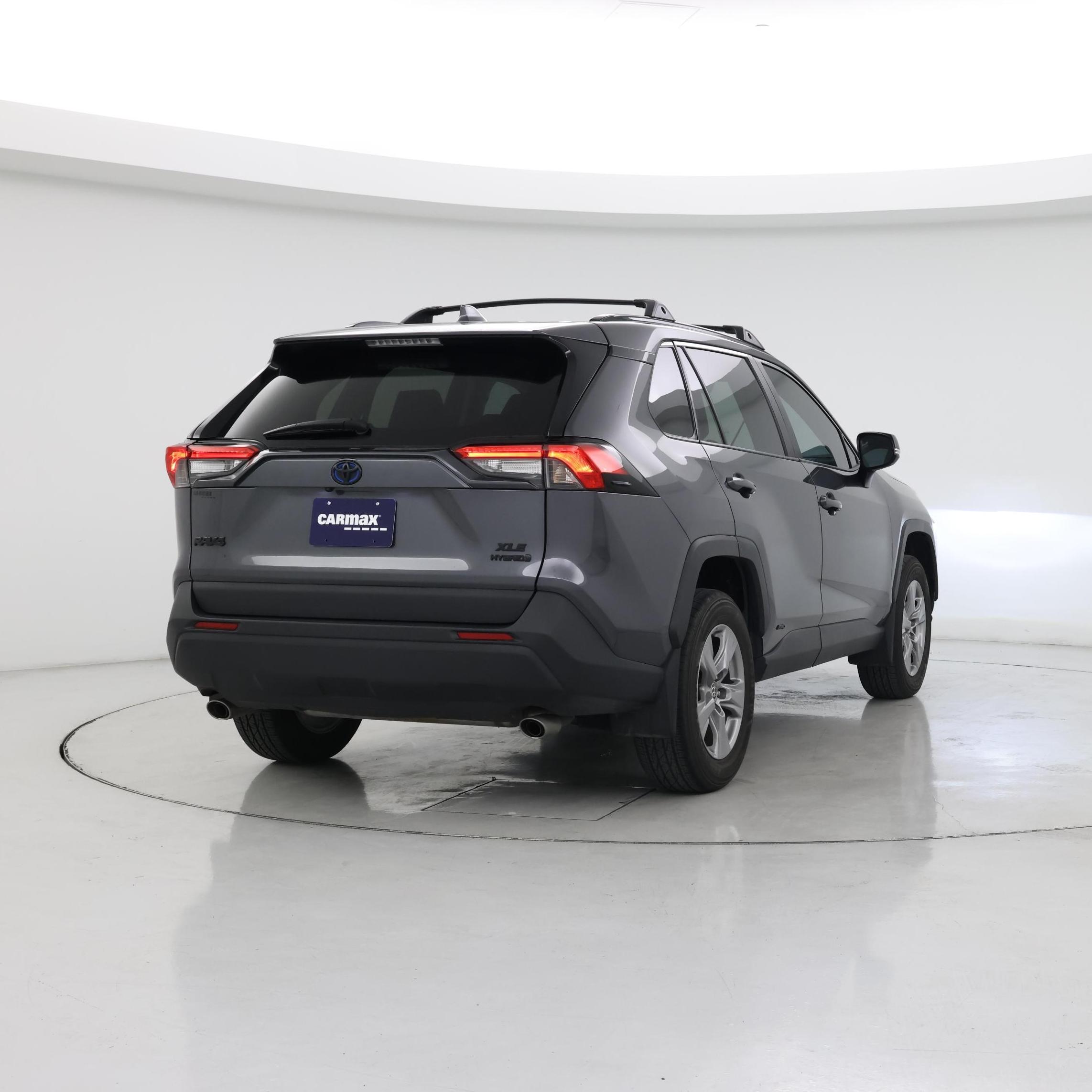 Thumbnail: 2024 Toyota RAV4 - 8