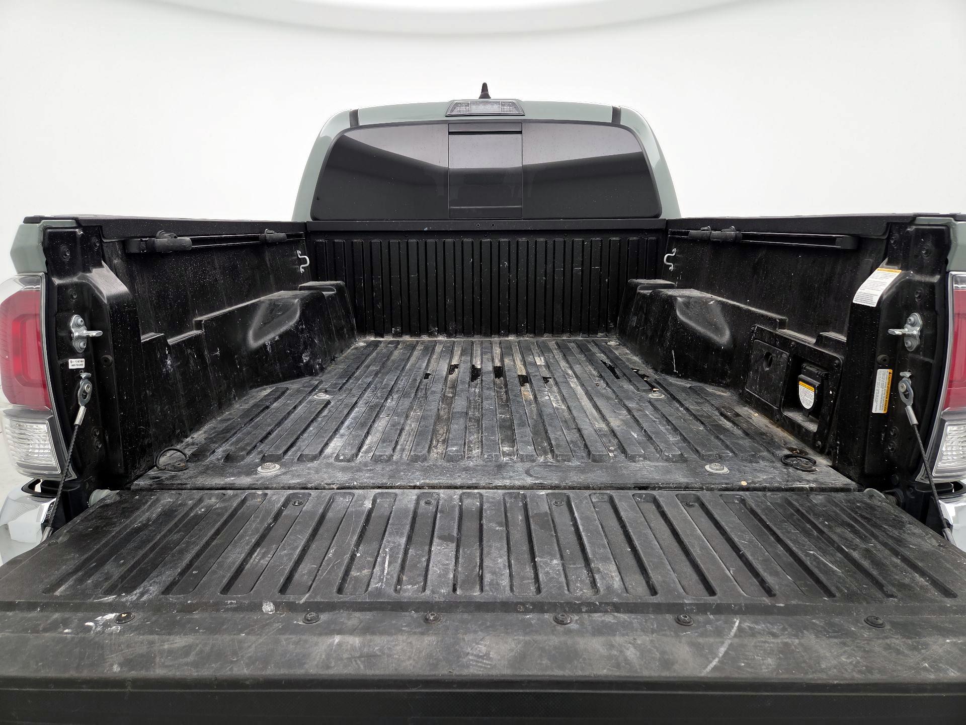 Thumbnail: 2023 Toyota Tacoma - 20