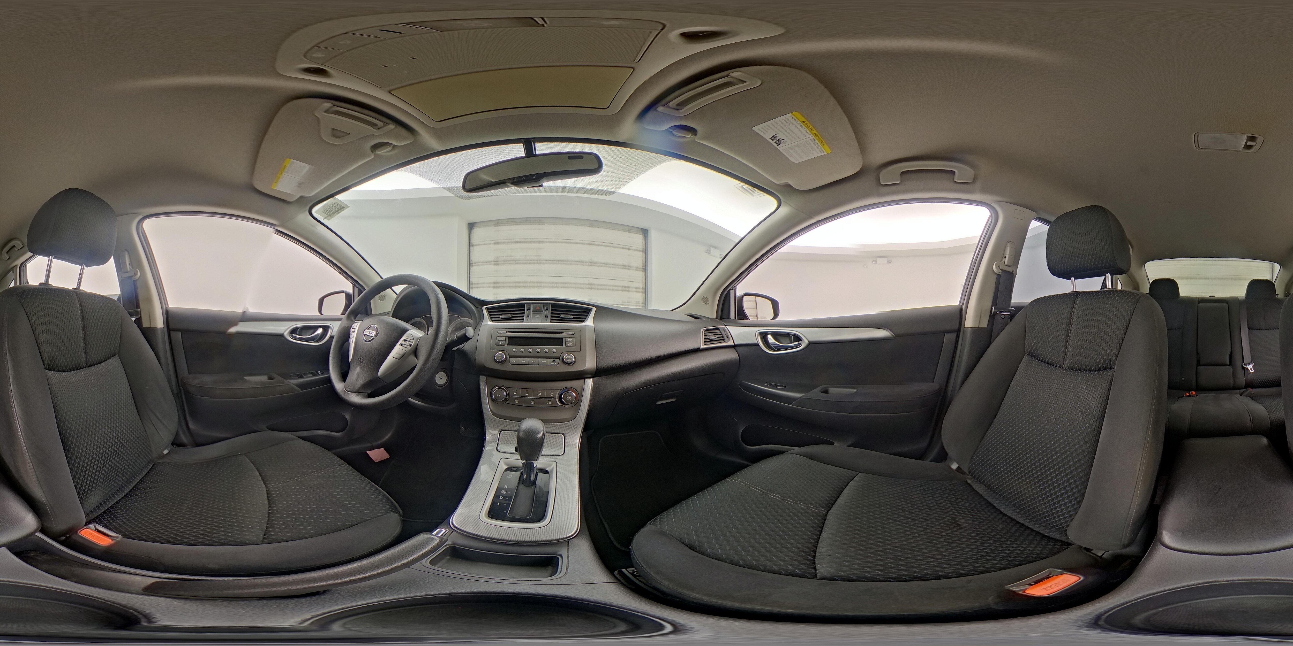 2014 Nissan Sentra SR - Photo 22