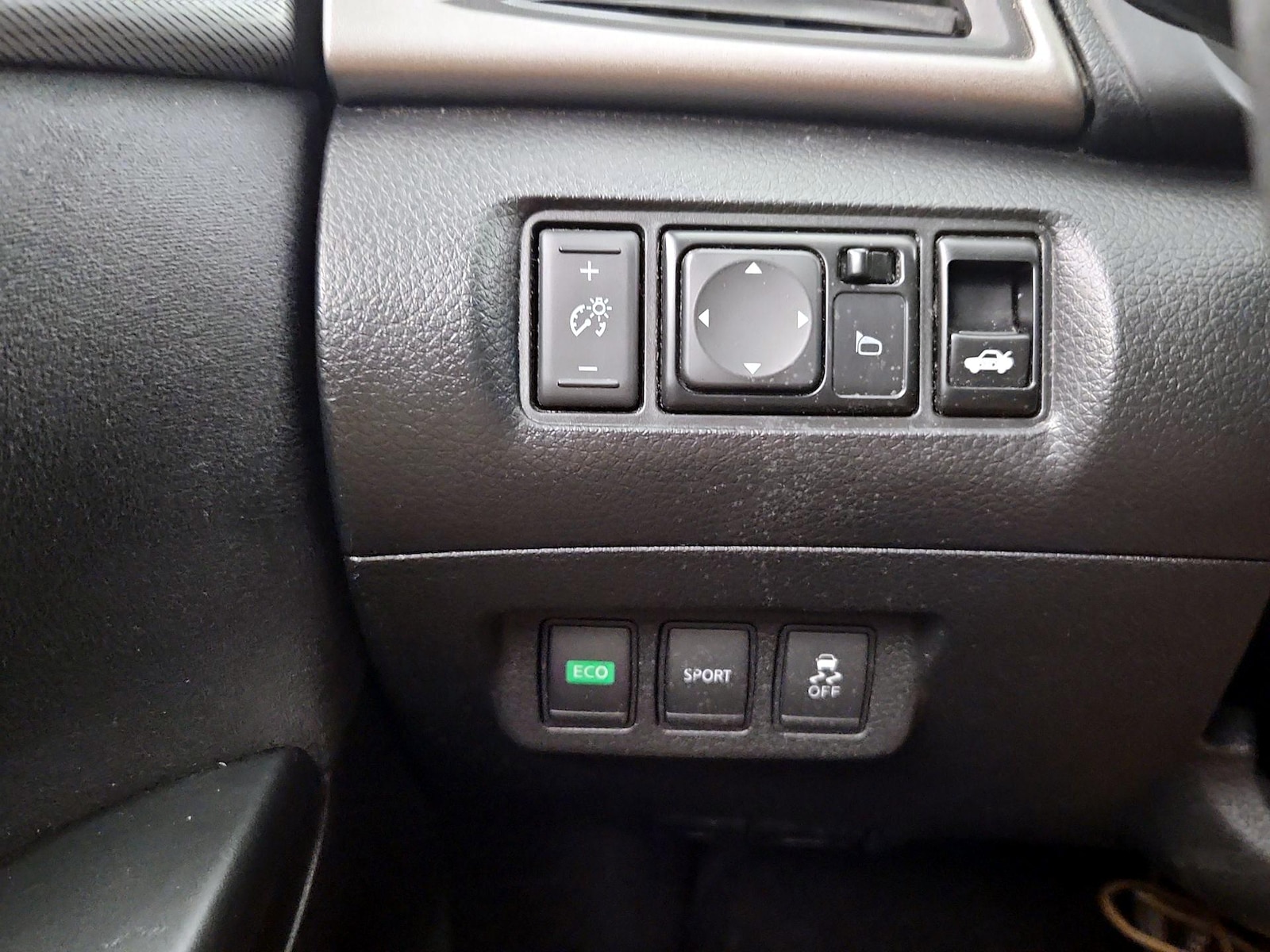 2014 Nissan Sentra SR - Photo 14