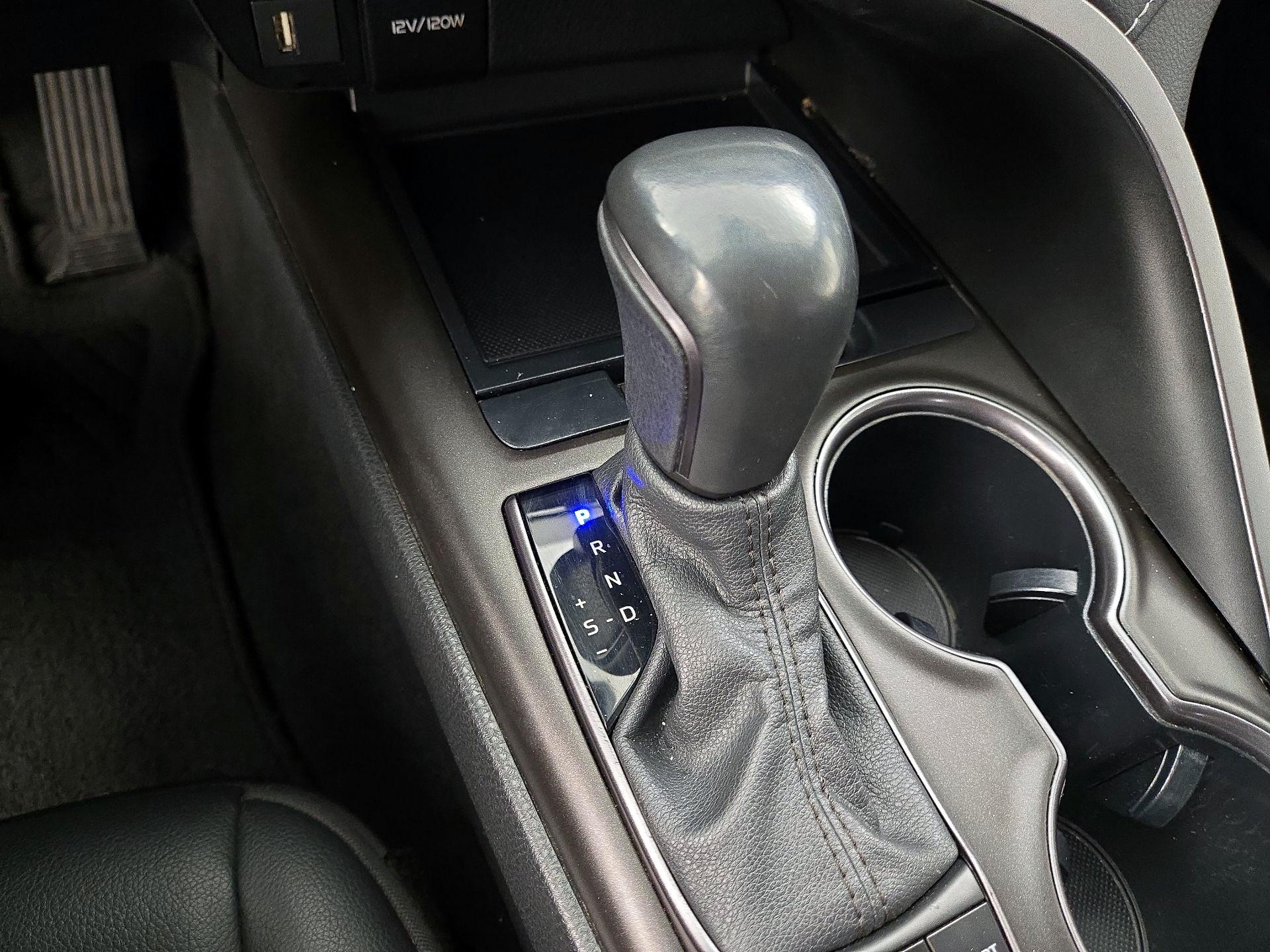 Thumbnail: 2023 Toyota Camry - 17