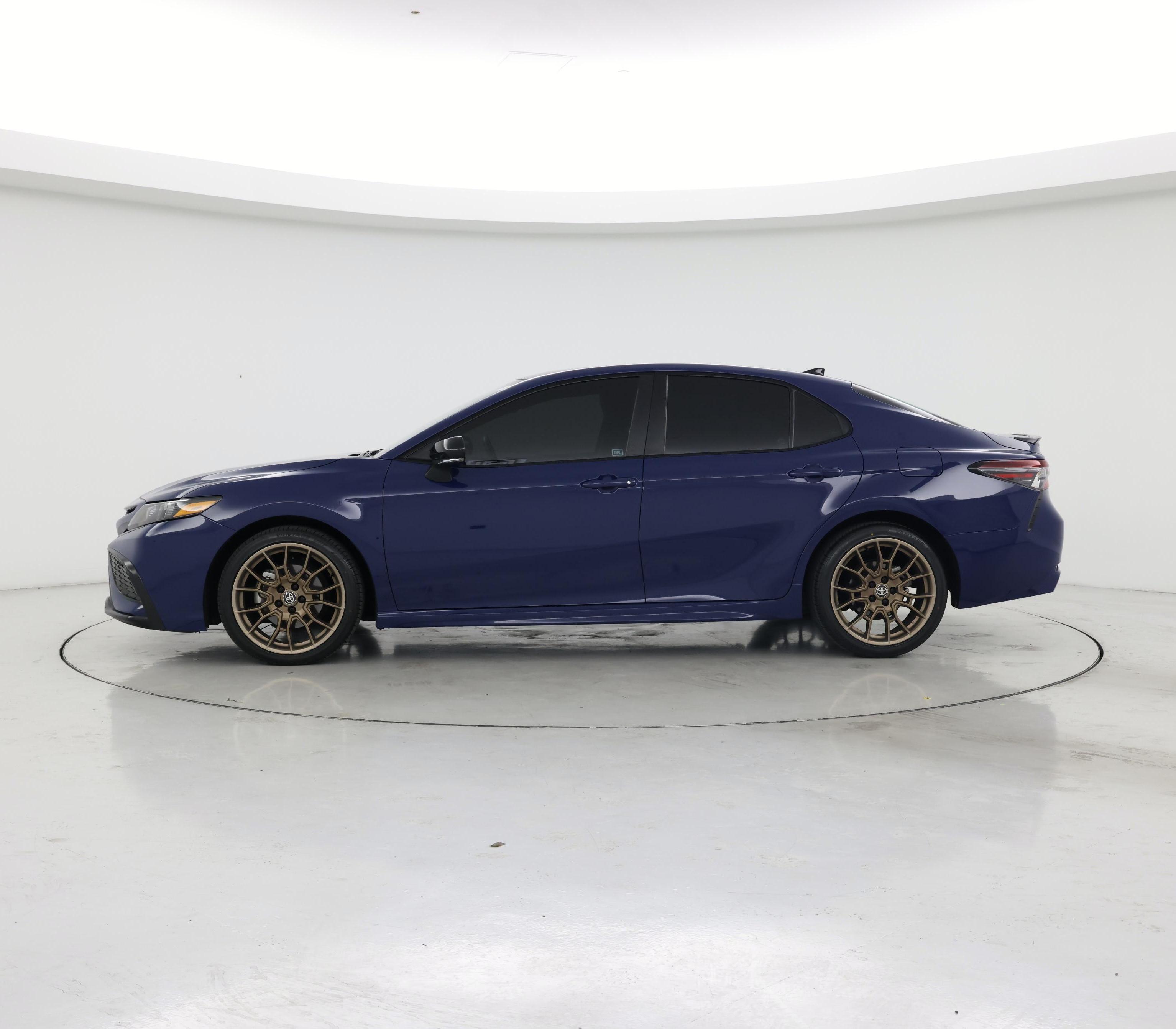Thumbnail: 2023 Toyota Camry - 3