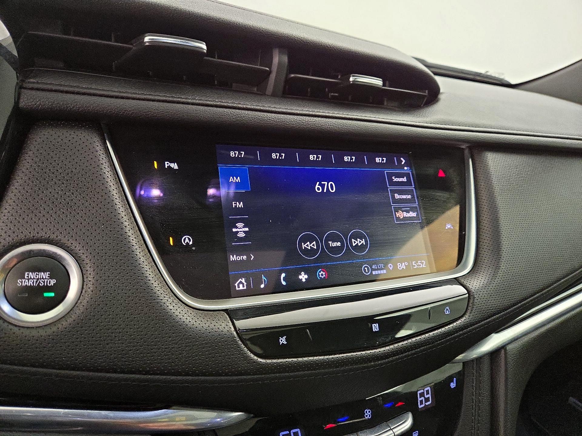 Thumbnail: 2021 Cadillac XT6 - 15