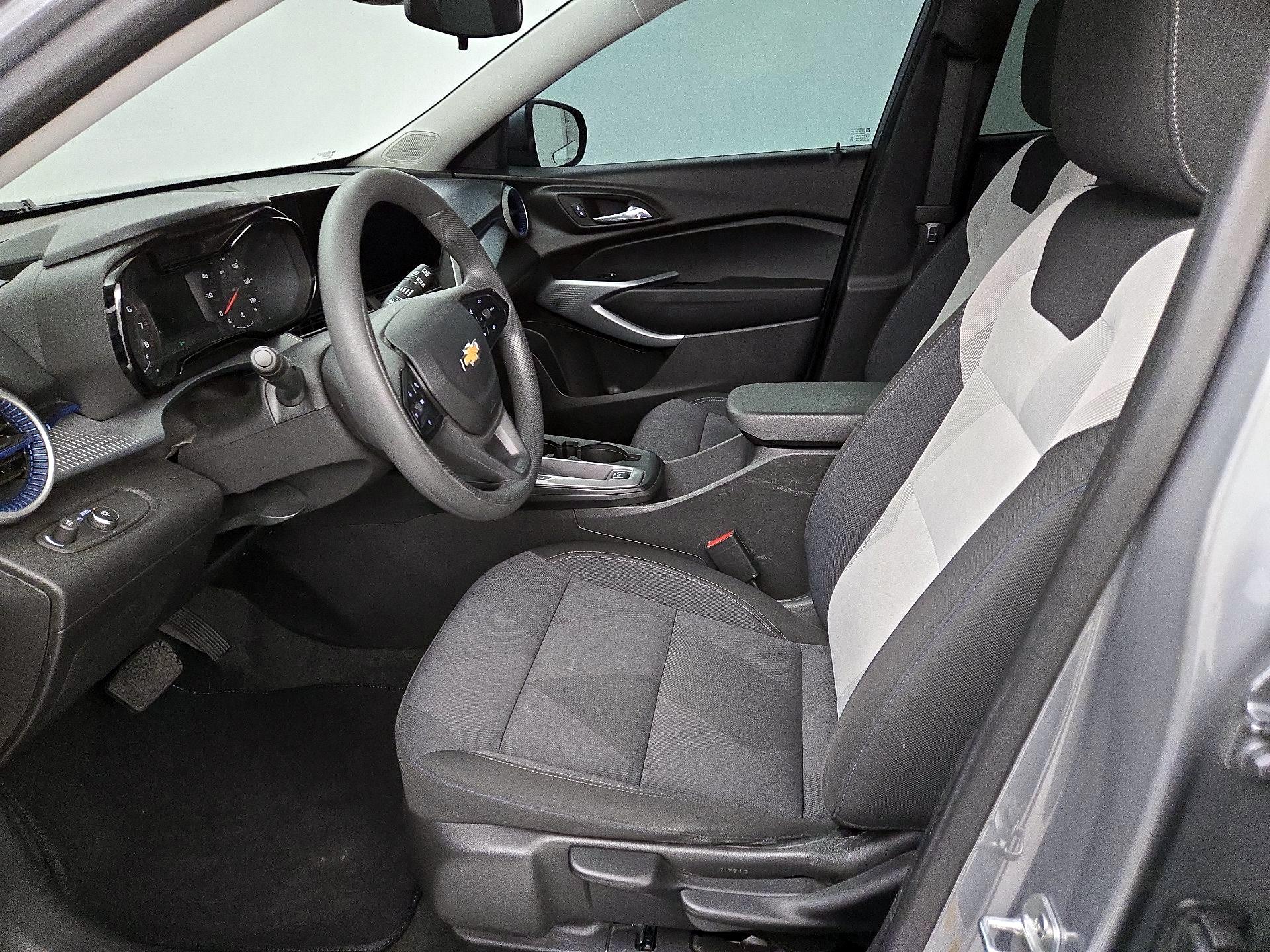 Thumbnail: 2024 Chevrolet Trax - 11