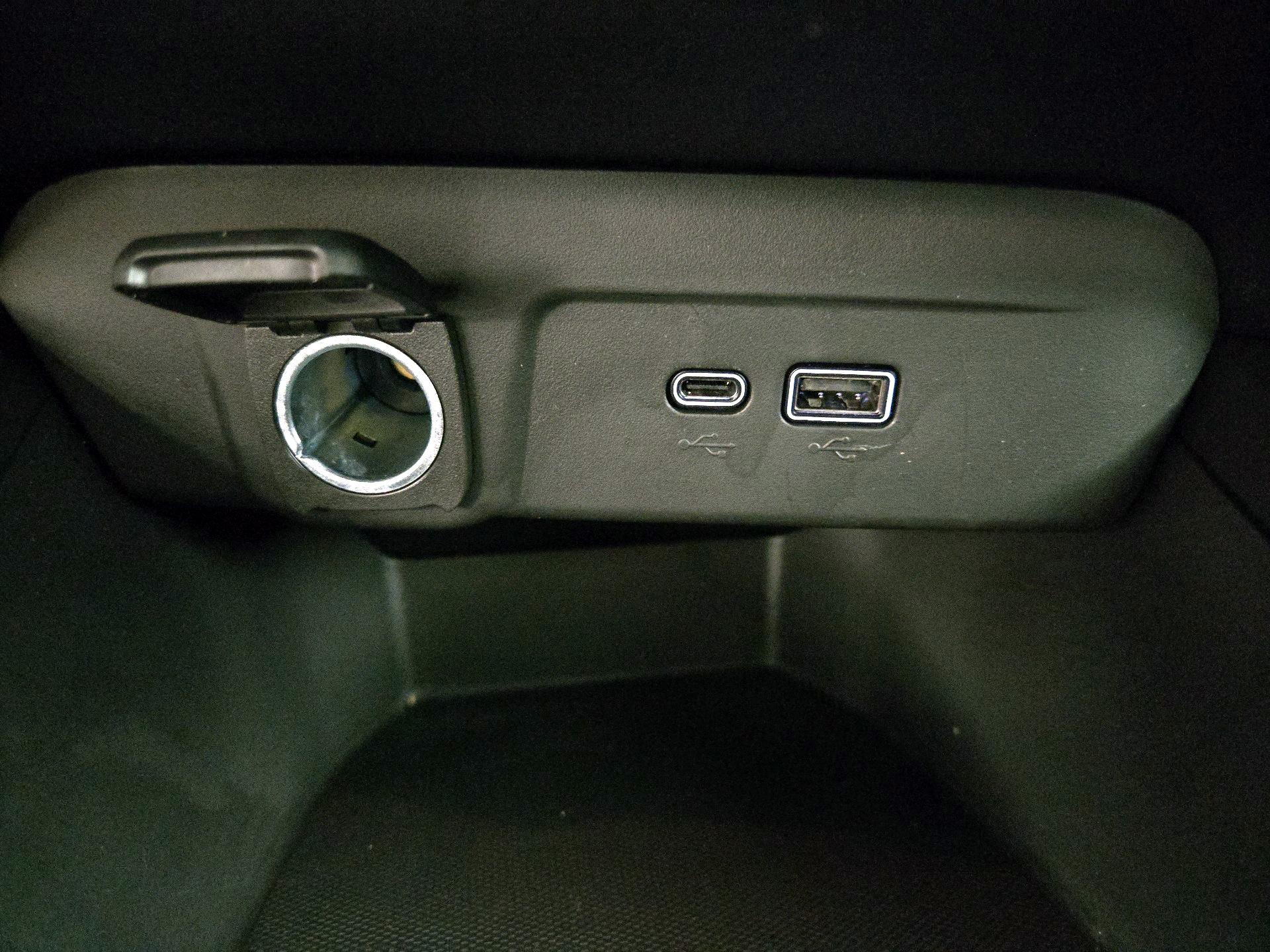 Thumbnail: 2024 Chevrolet Trax - 18