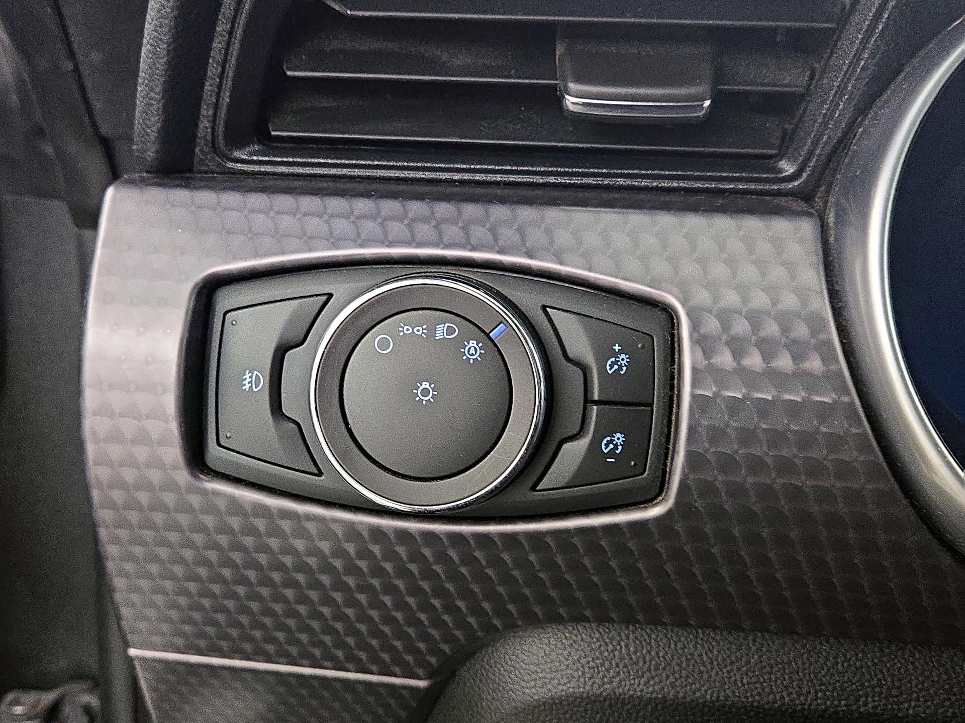 Thumbnail: 2019 Ford Mustang - 13