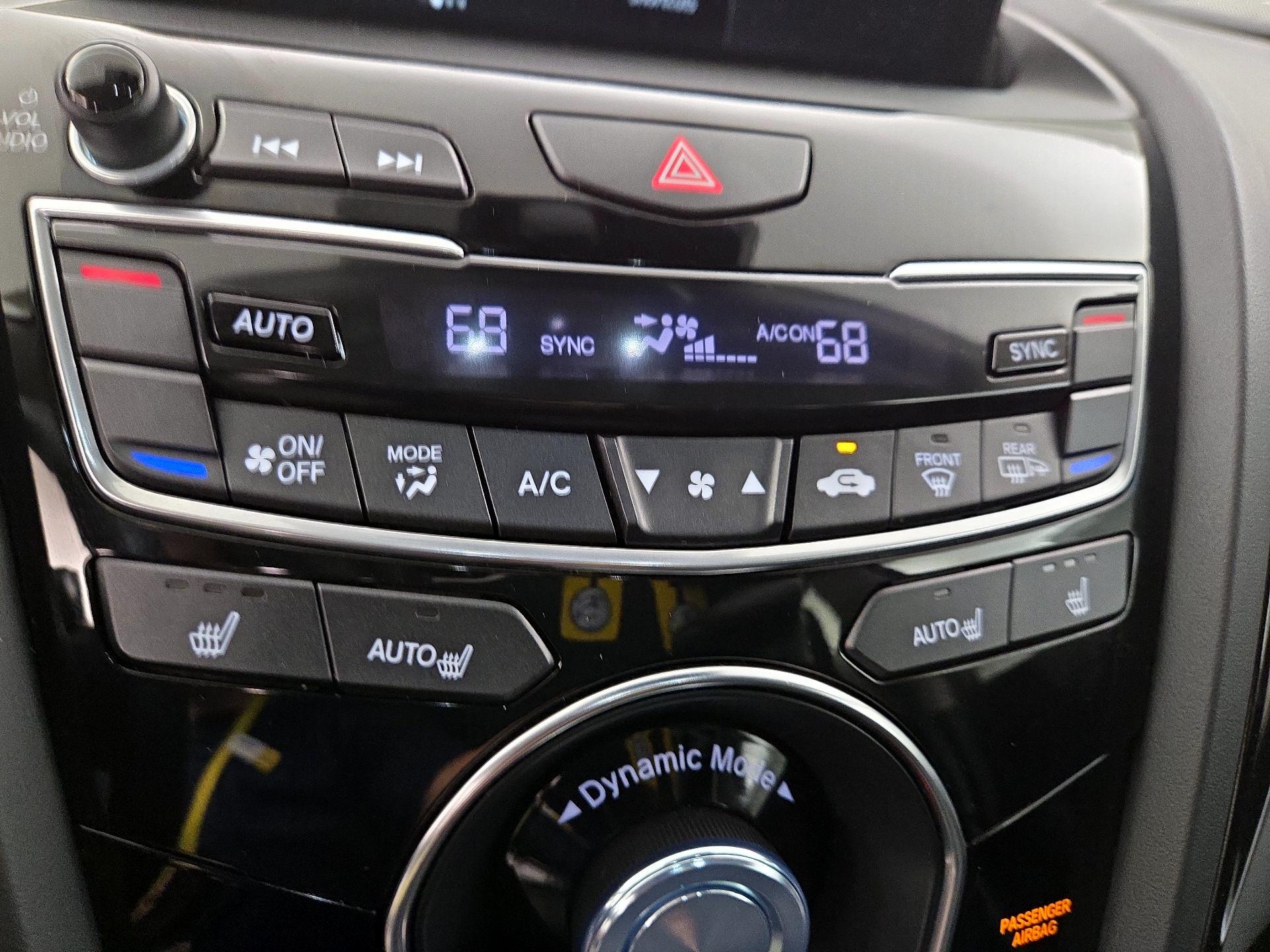 Thumbnail: 2025 Acura RDX - 17