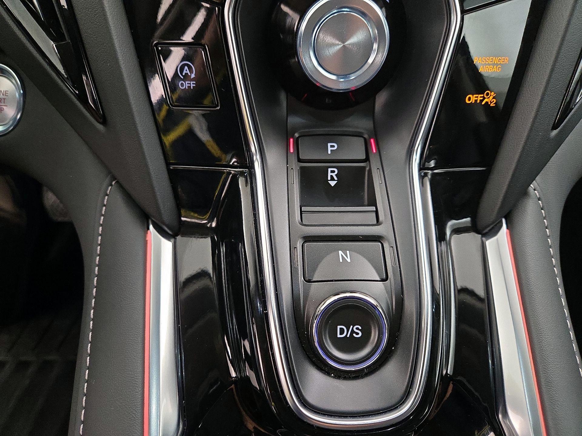 Thumbnail: 2025 Acura RDX - 18