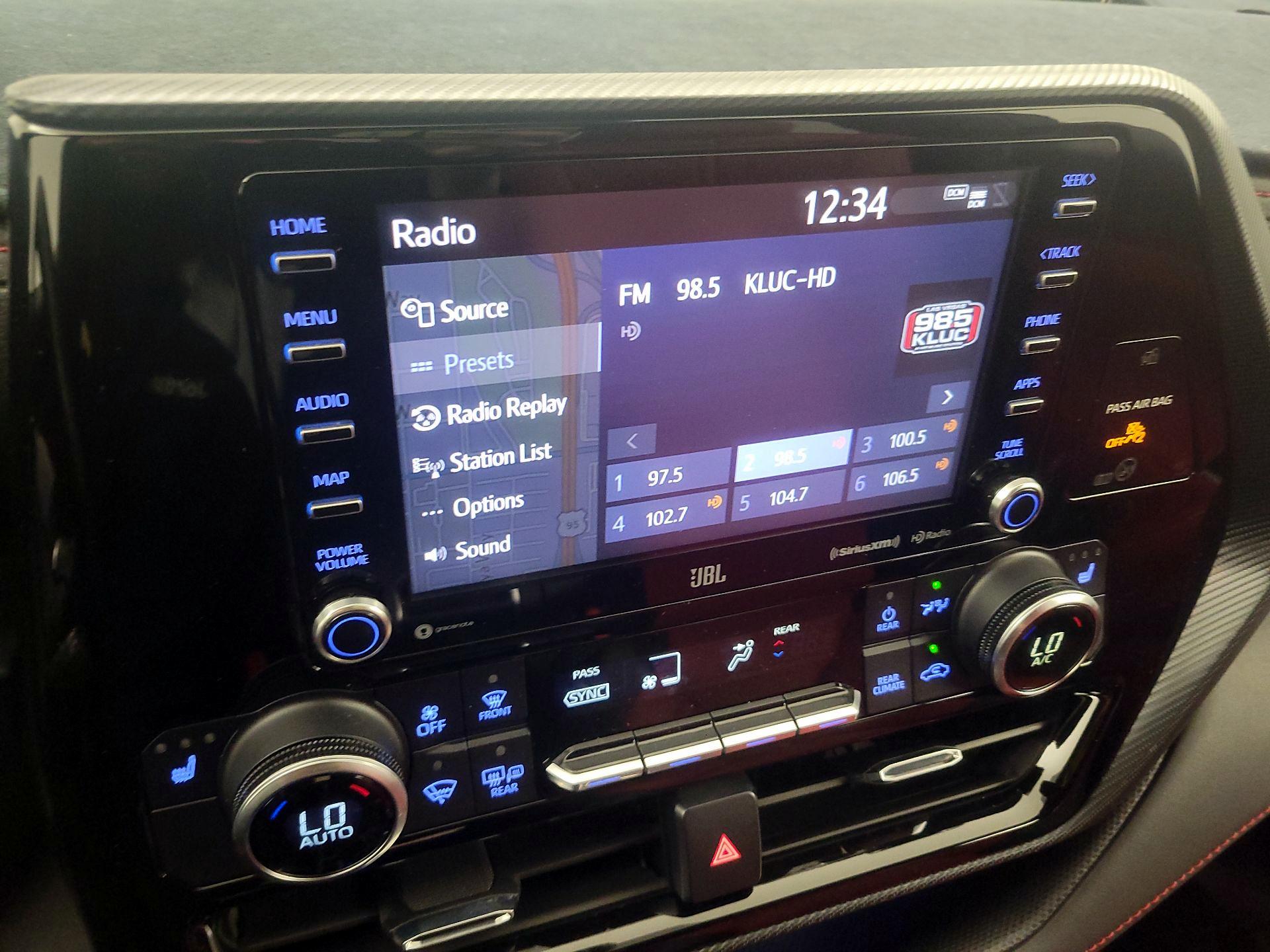 Thumbnail: 2021 Toyota Highlander - 16