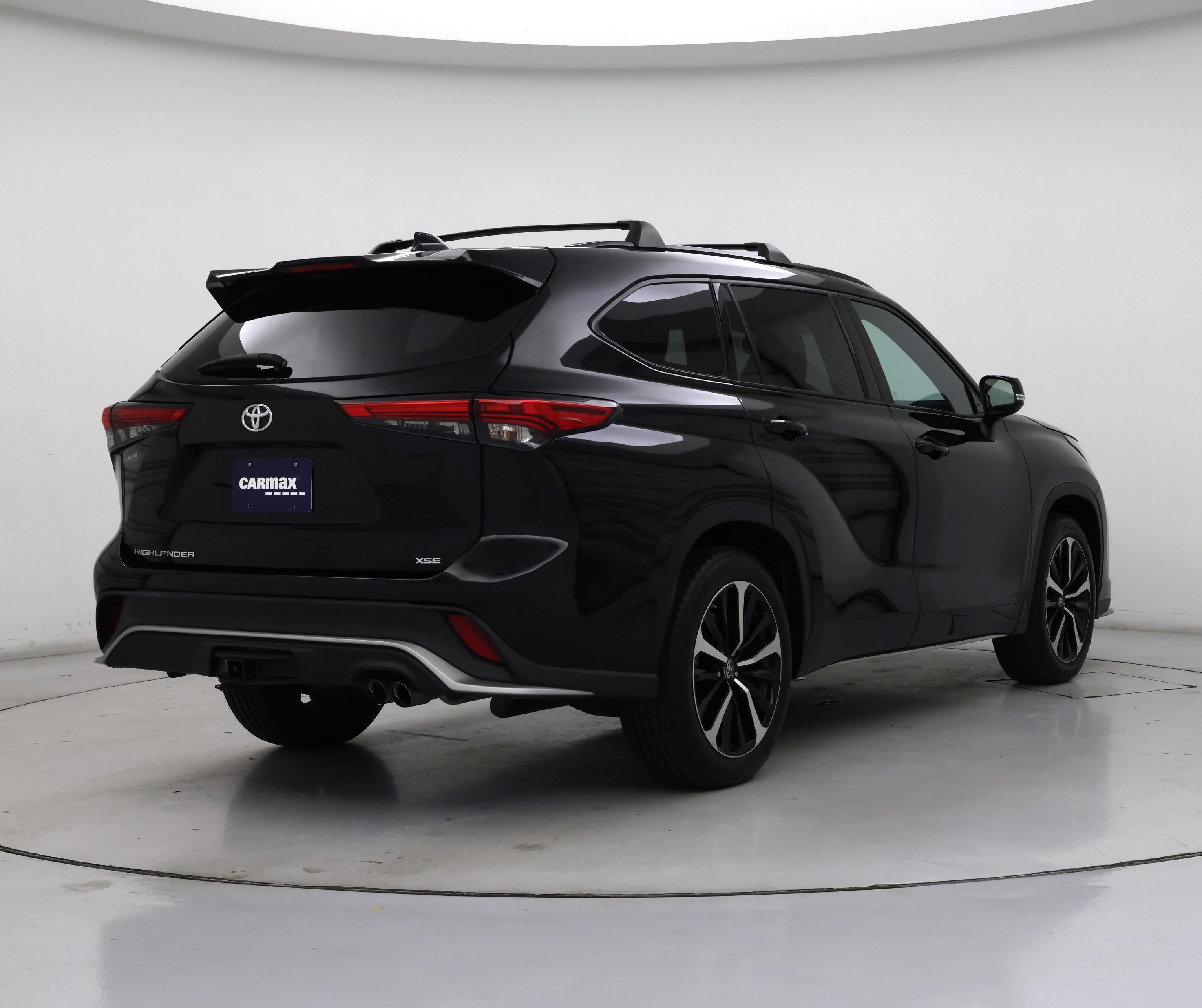 Thumbnail: 2021 Toyota Highlander - 8