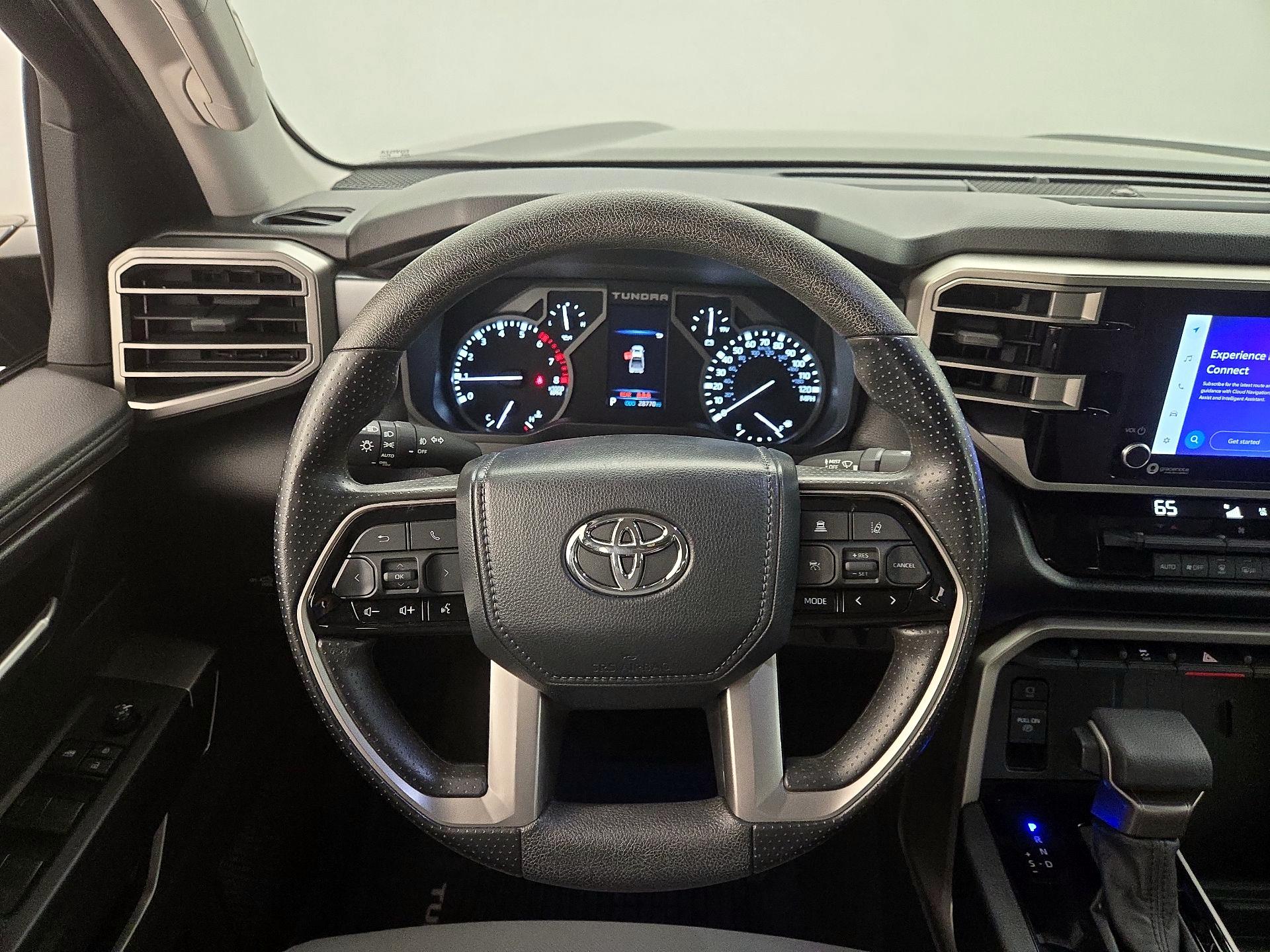 Thumbnail: 2024 Toyota Tundra - 10