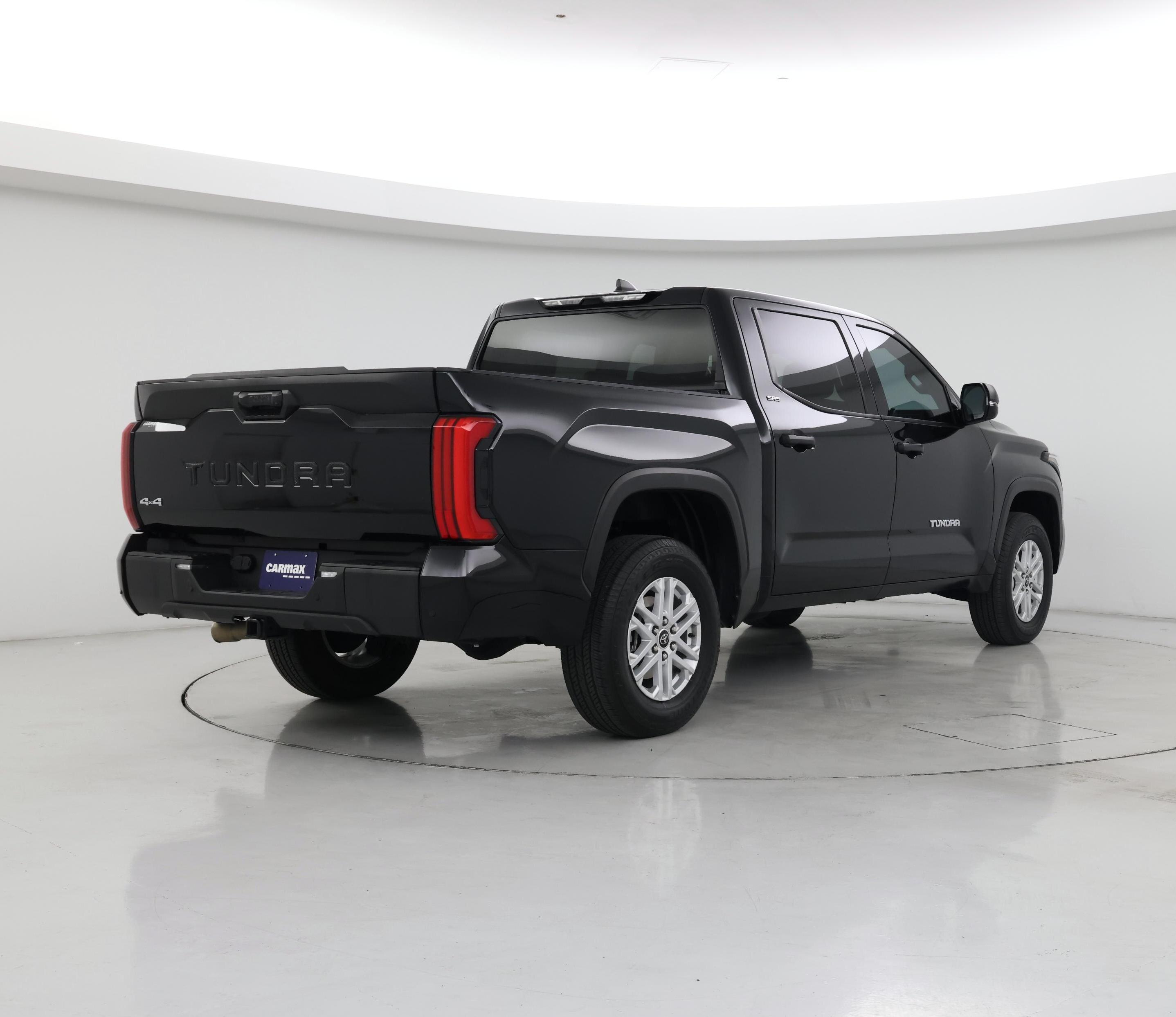 Thumbnail: 2024 Toyota Tundra - 8