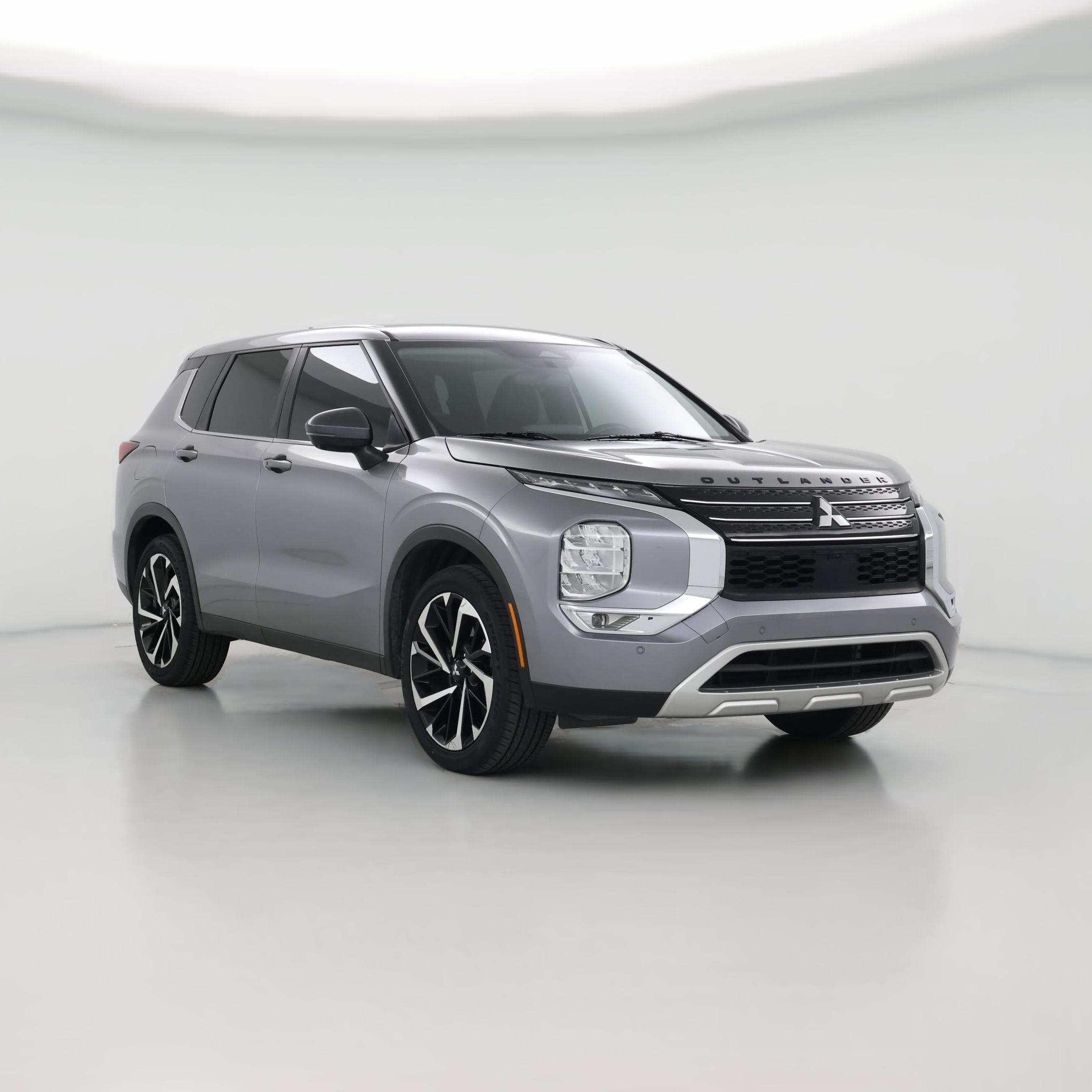 Thumbnail: 2022 Mitsubishi Outlander - 1