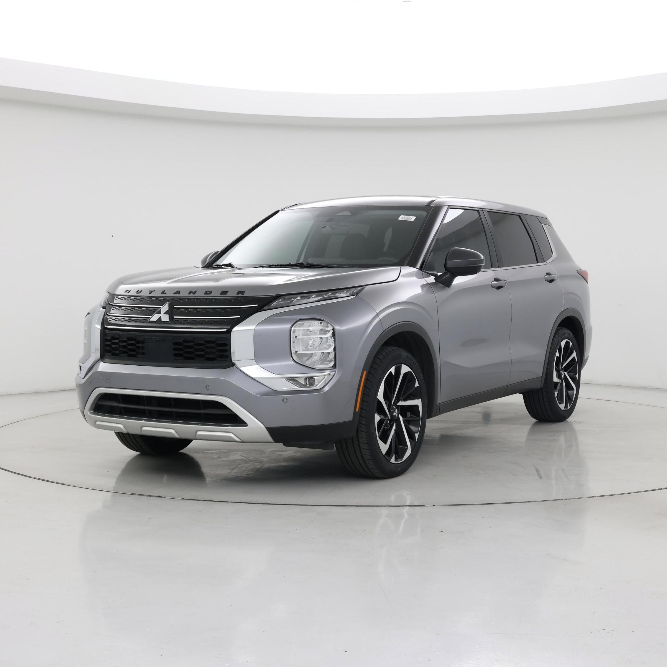 Thumbnail: 2022 Mitsubishi Outlander - 4