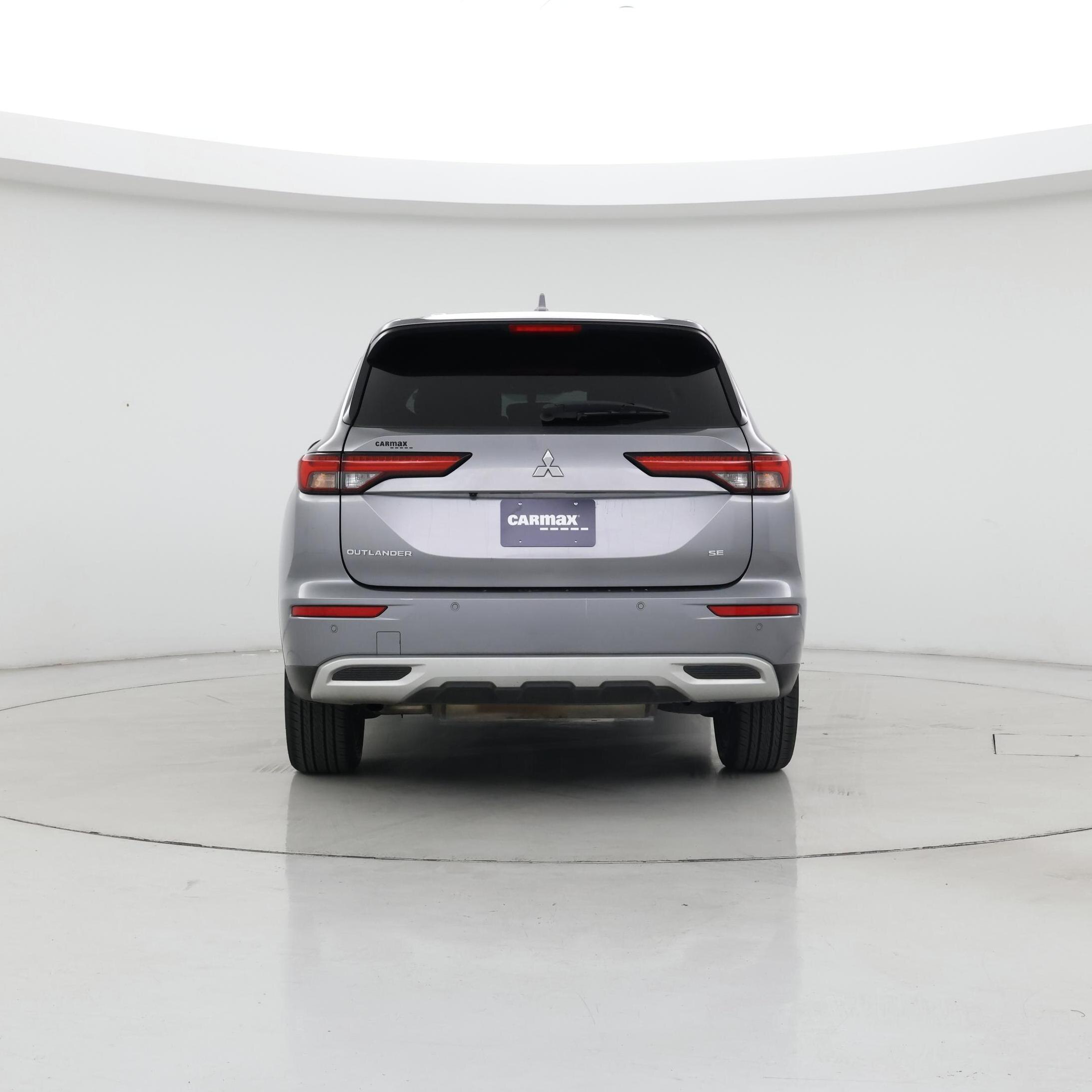 Thumbnail: 2022 Mitsubishi Outlander - 6