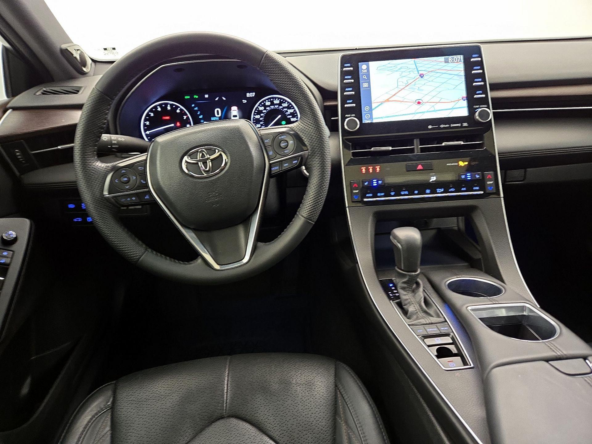 Thumbnail: 2022 Toyota Avalon - 10