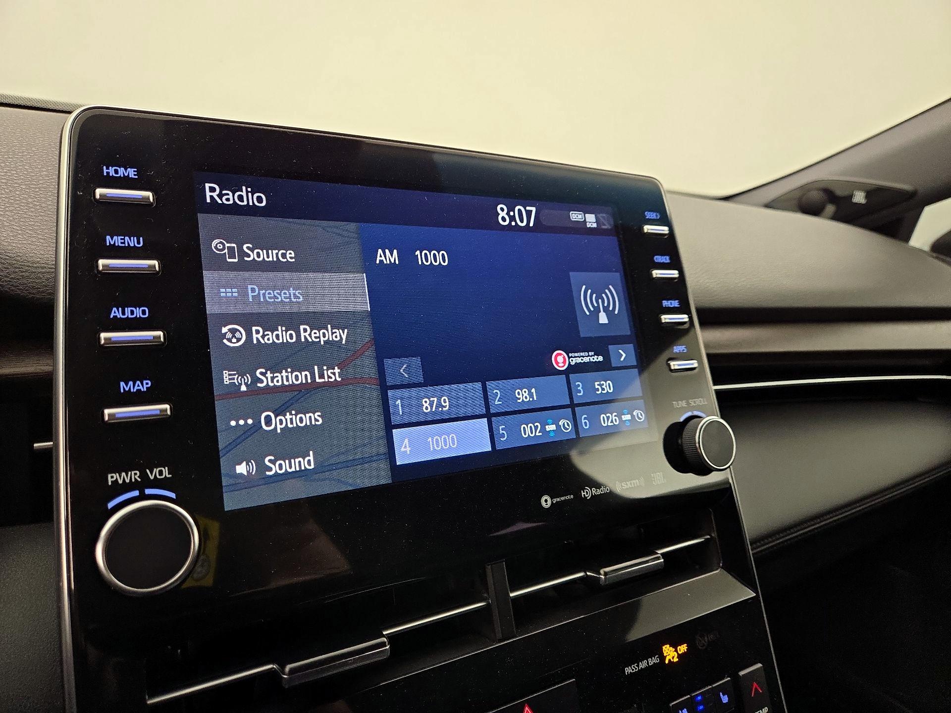 Thumbnail: 2022 Toyota Avalon - 16