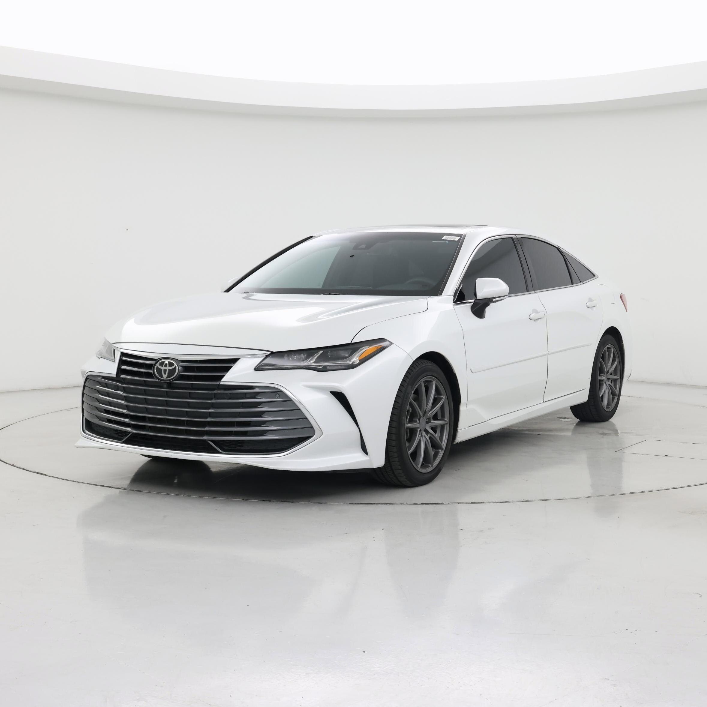 Thumbnail: 2022 Toyota Avalon - 4