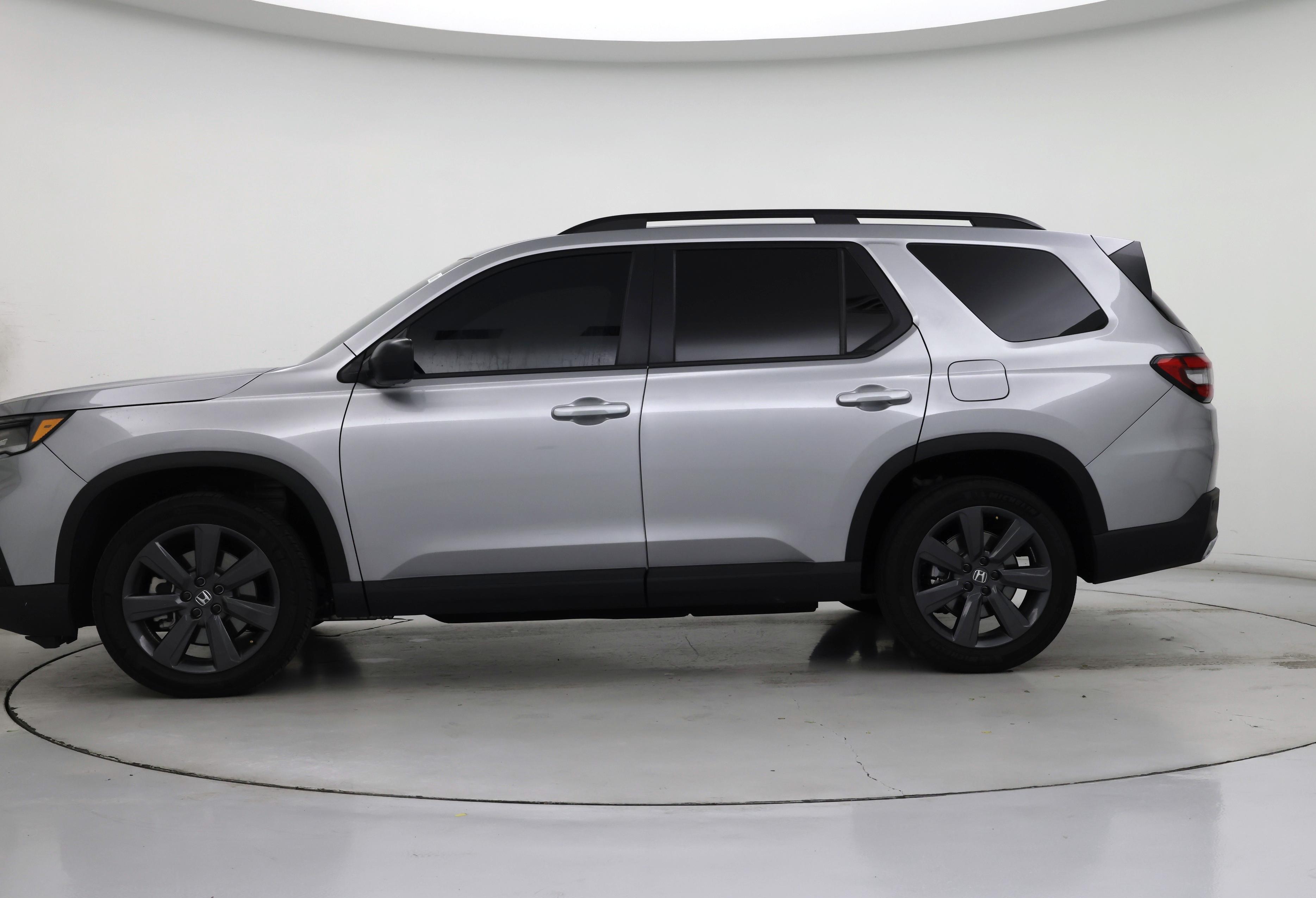 Thumbnail: 2025 Honda Pilot - 3