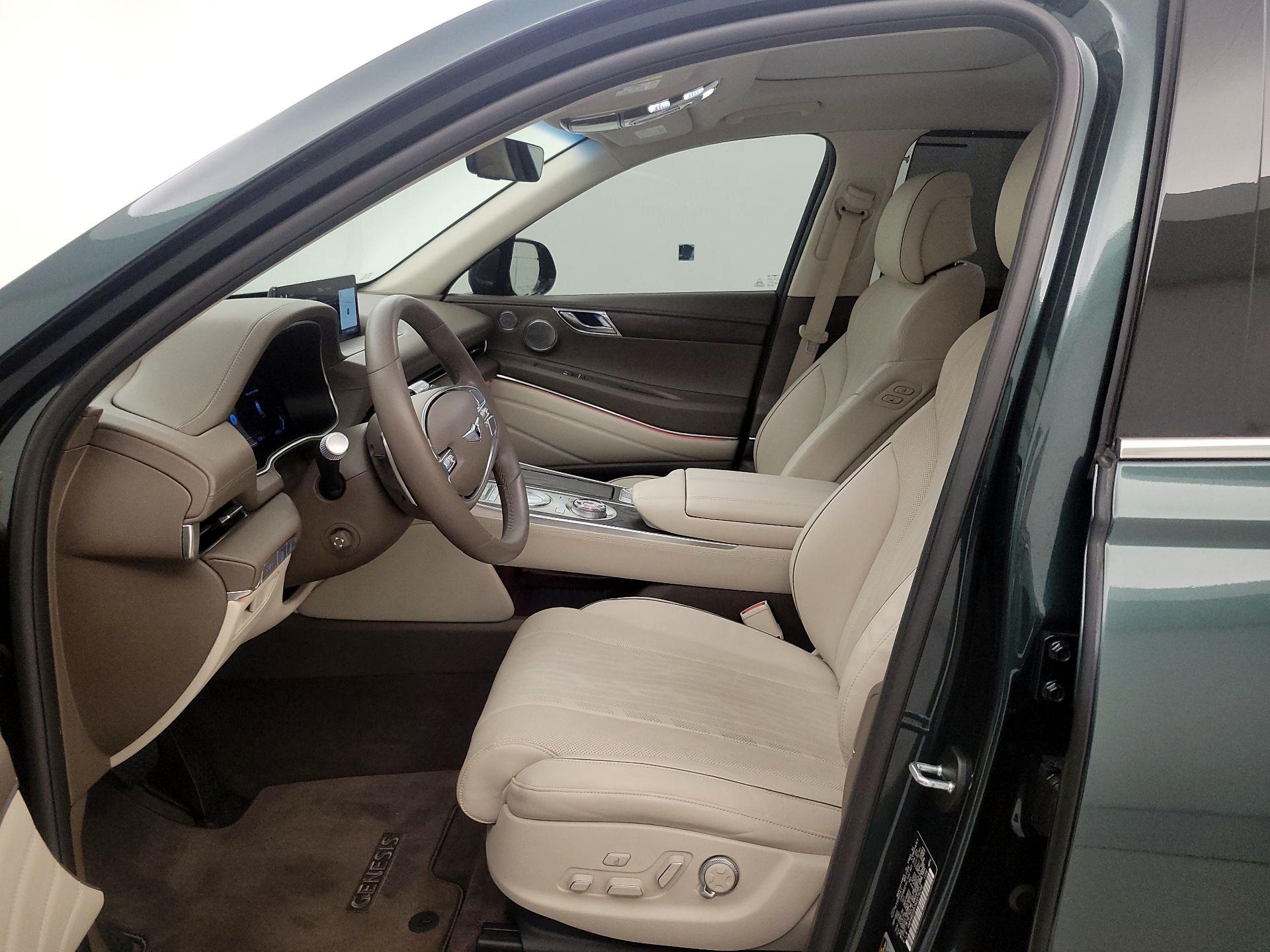 Thumbnail: 2022 Genesis GV80 - 11