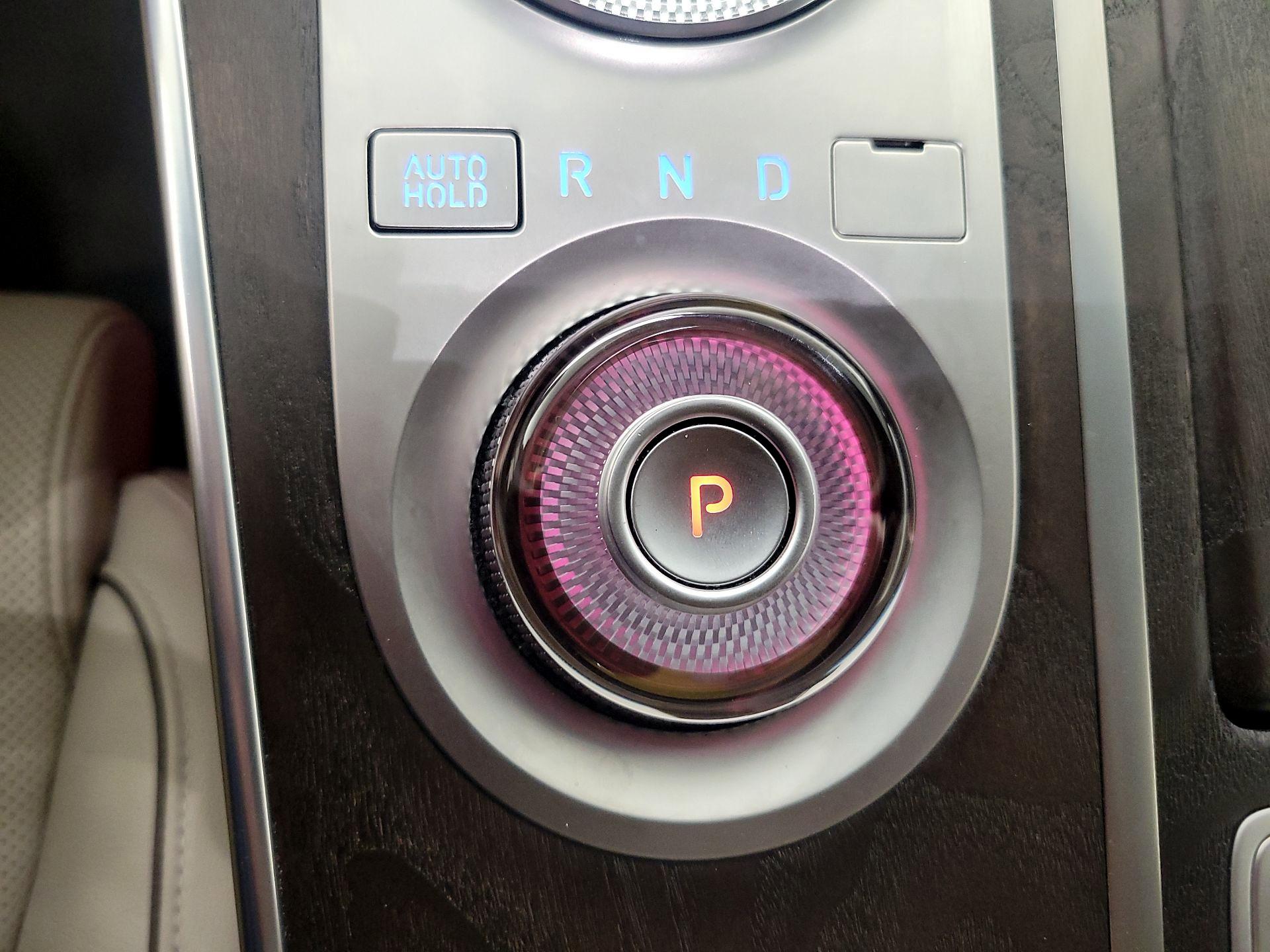 Thumbnail: 2022 Genesis GV80 - 18