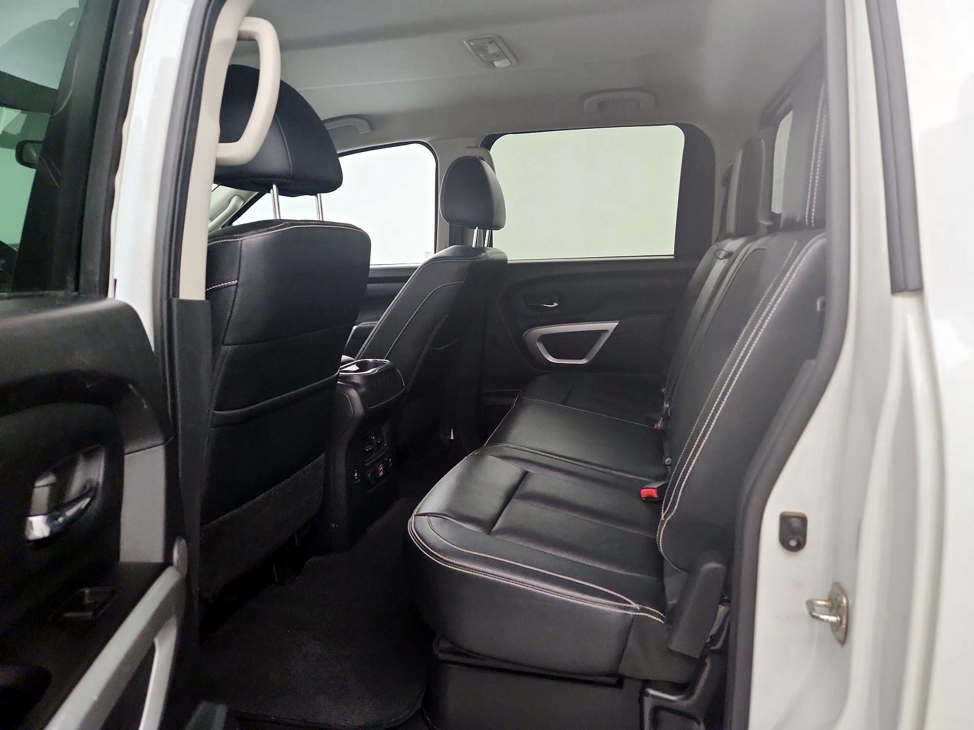 Thumbnail: 2019 Nissan Titan - 20