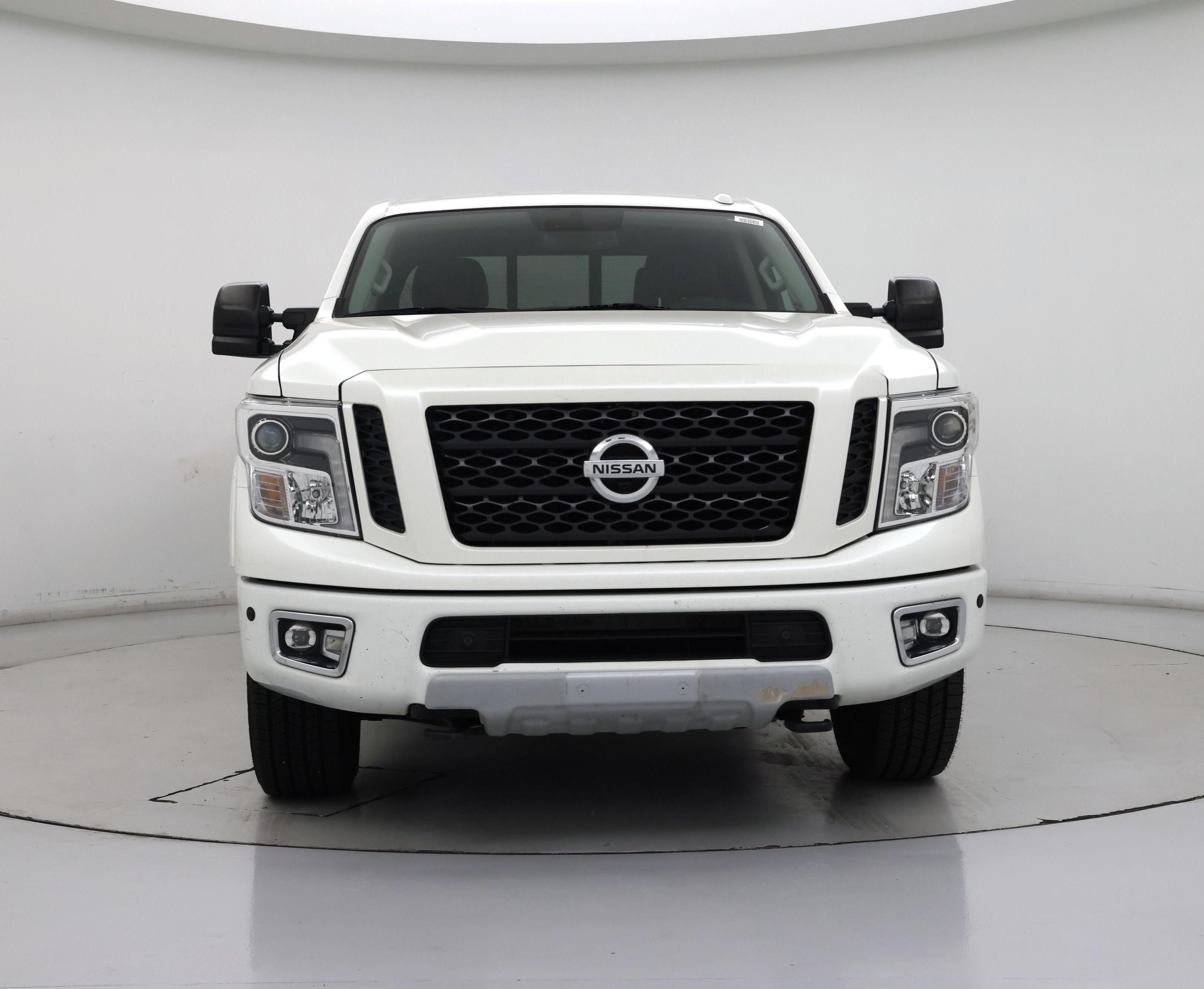 Thumbnail: 2019 Nissan Titan - 5