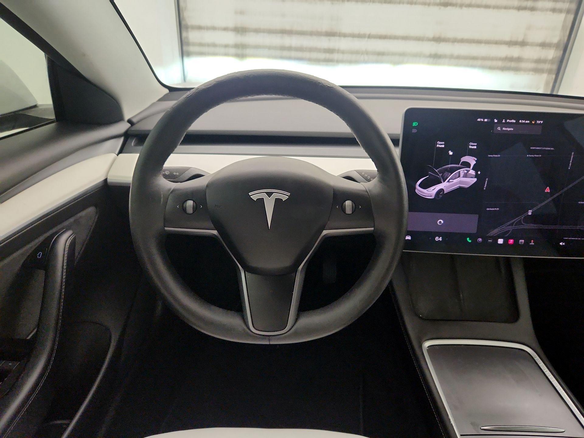 Thumbnail: 2021 Tesla Model 3 - 10